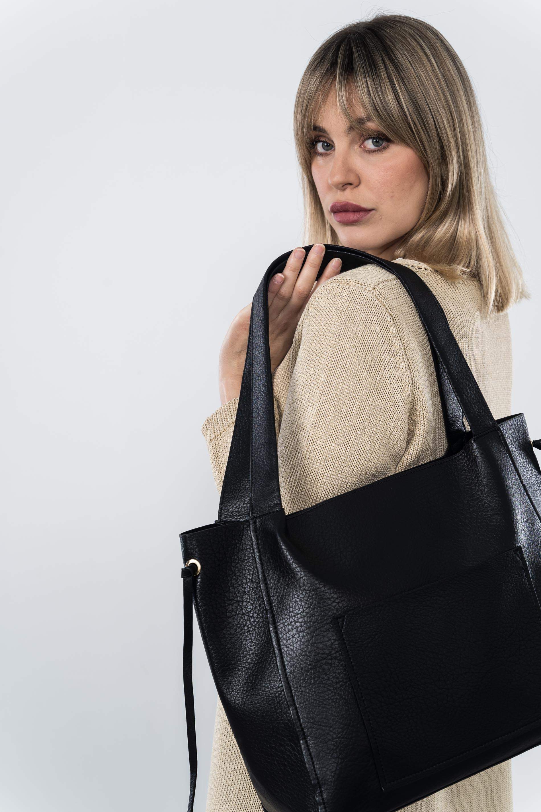 BOLSO SHOPPER BOLSILLO NEGRO