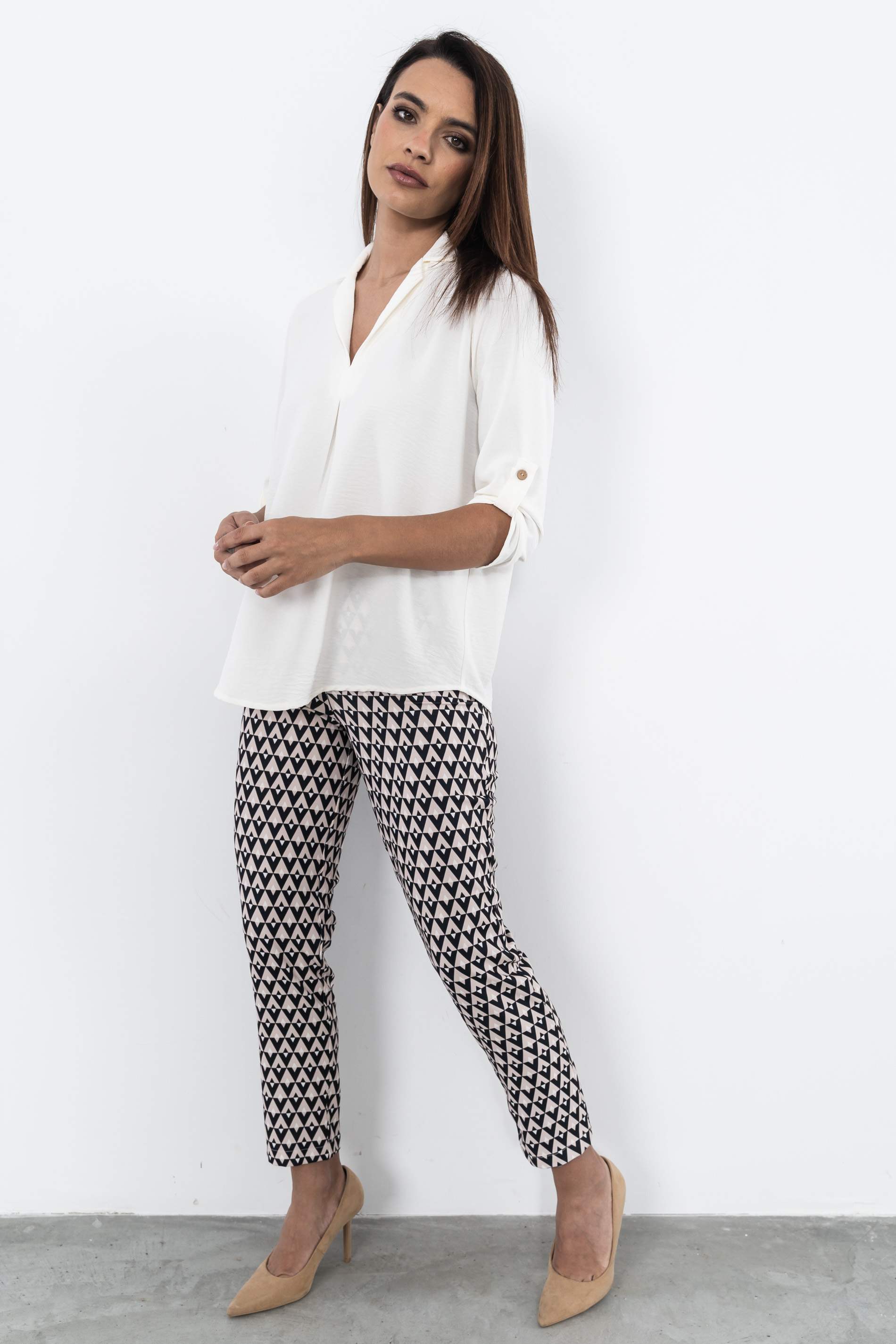 BLUSA CUELLO PICO SOLAPAS 