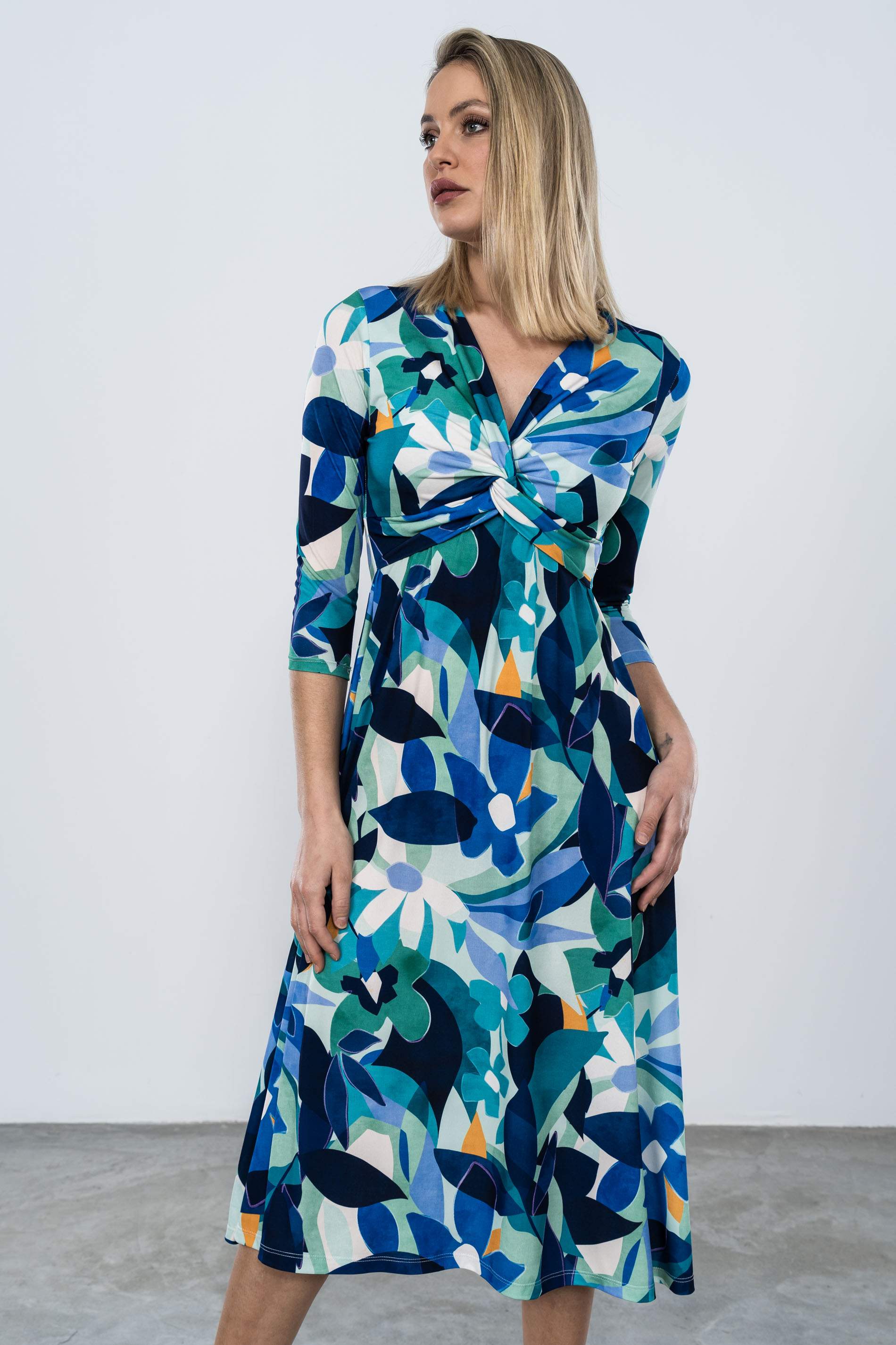 VESTIDO ESTAMPADO NUDO HOJAS