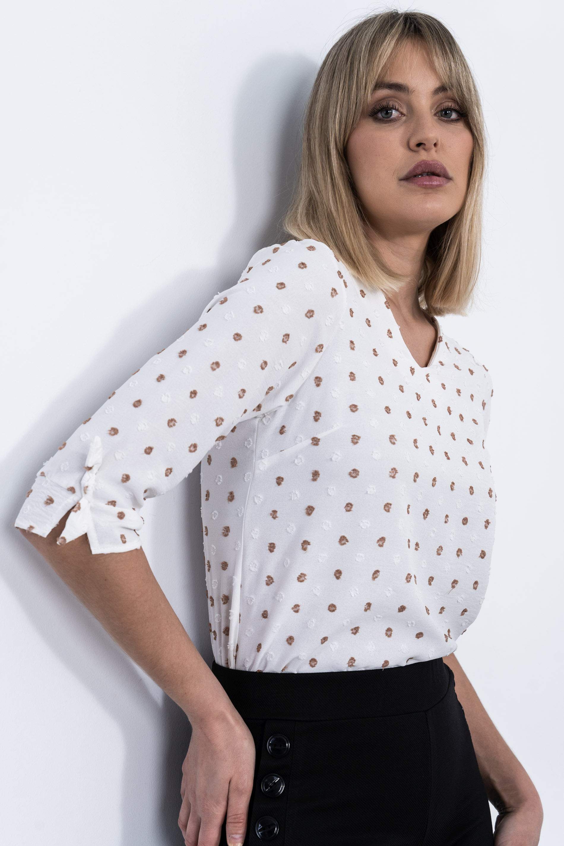 BLUSA PLUMETI COMBINADO C PICO CRUDO