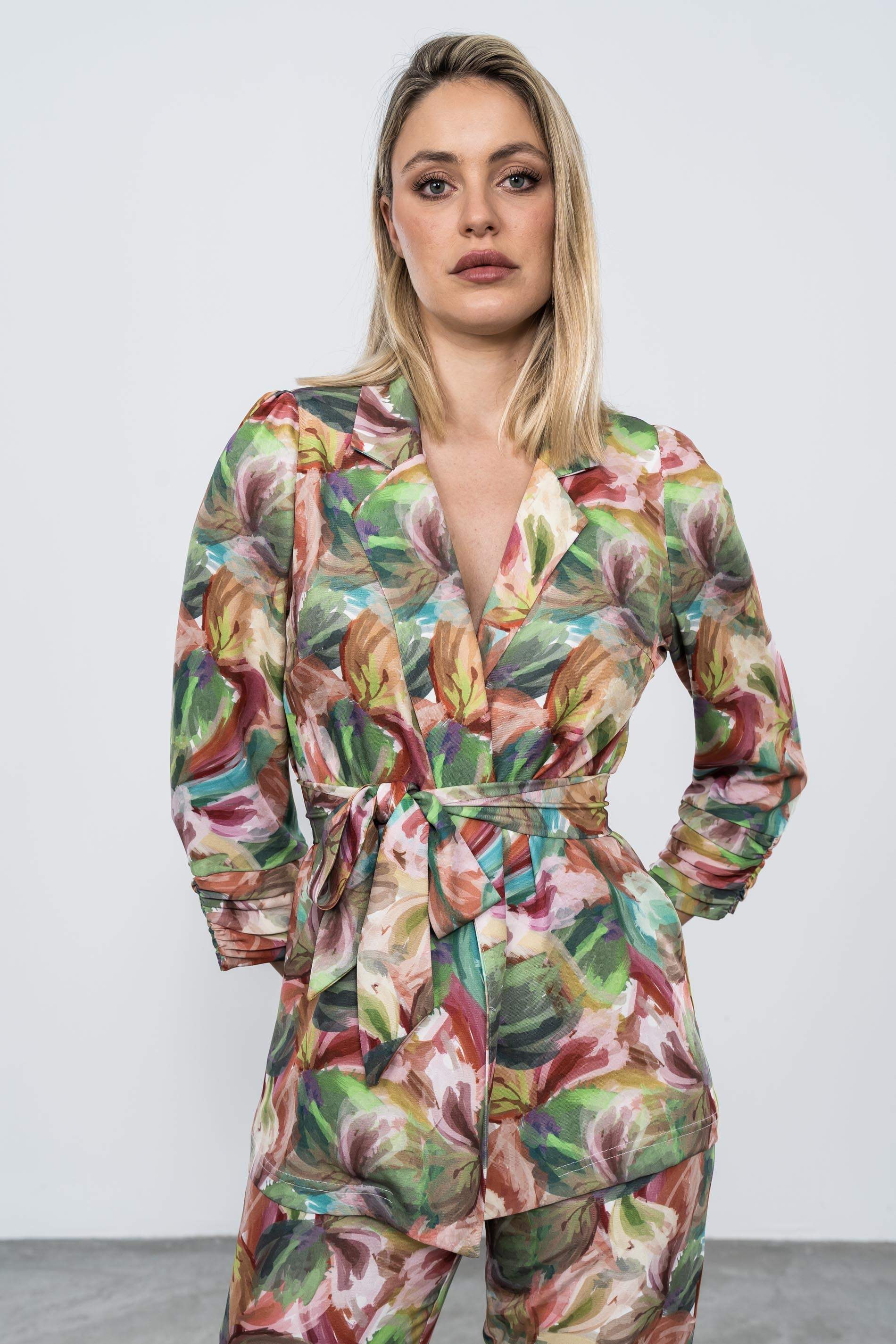 CHAQUETA FLORAL ACUARELA PUÑO FRUNCES