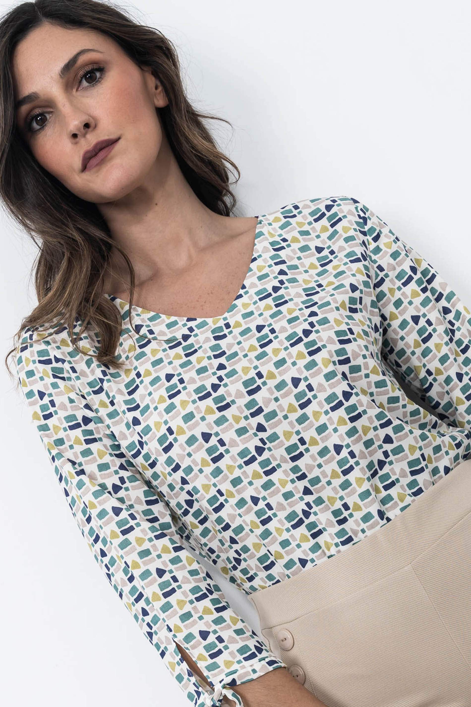 BLUSA MANGA LAZADAS GEOMETRICOS C PICO