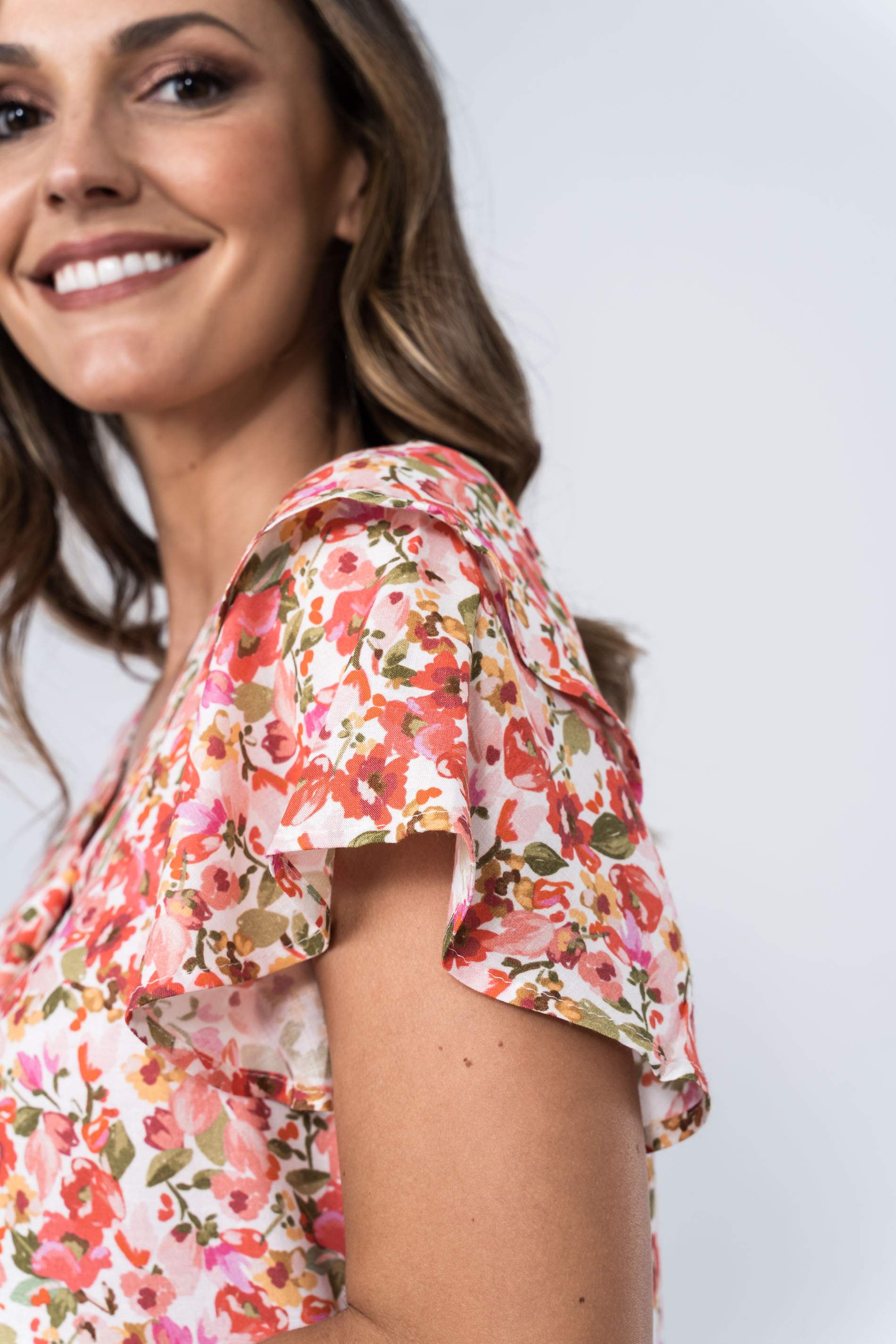 BLUSA FLORECITAS MANGA CAPAS