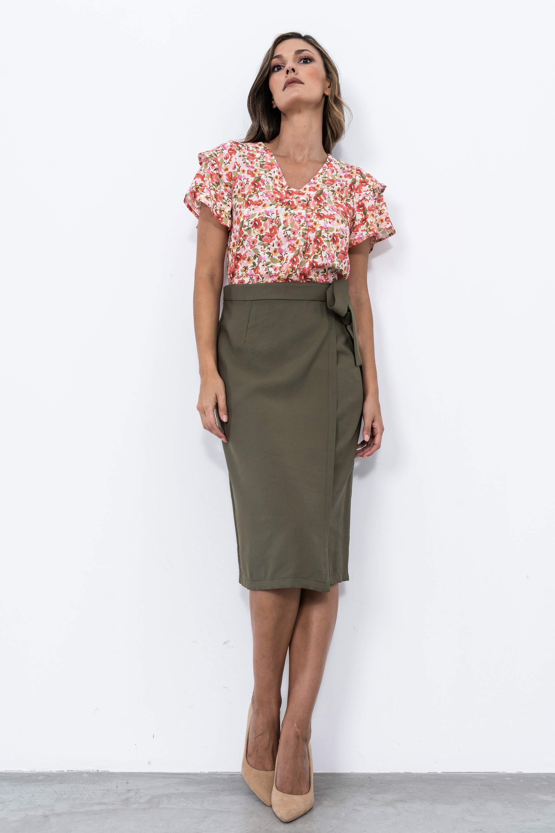 BLUSA FLORECITAS MANGA CAPAS