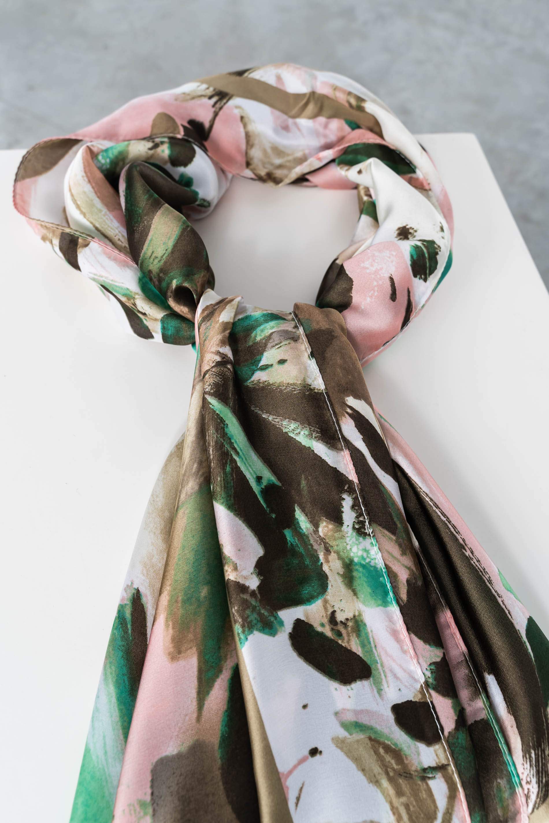 FOULARD PINCELADAS EFECTO SEDA ROSA