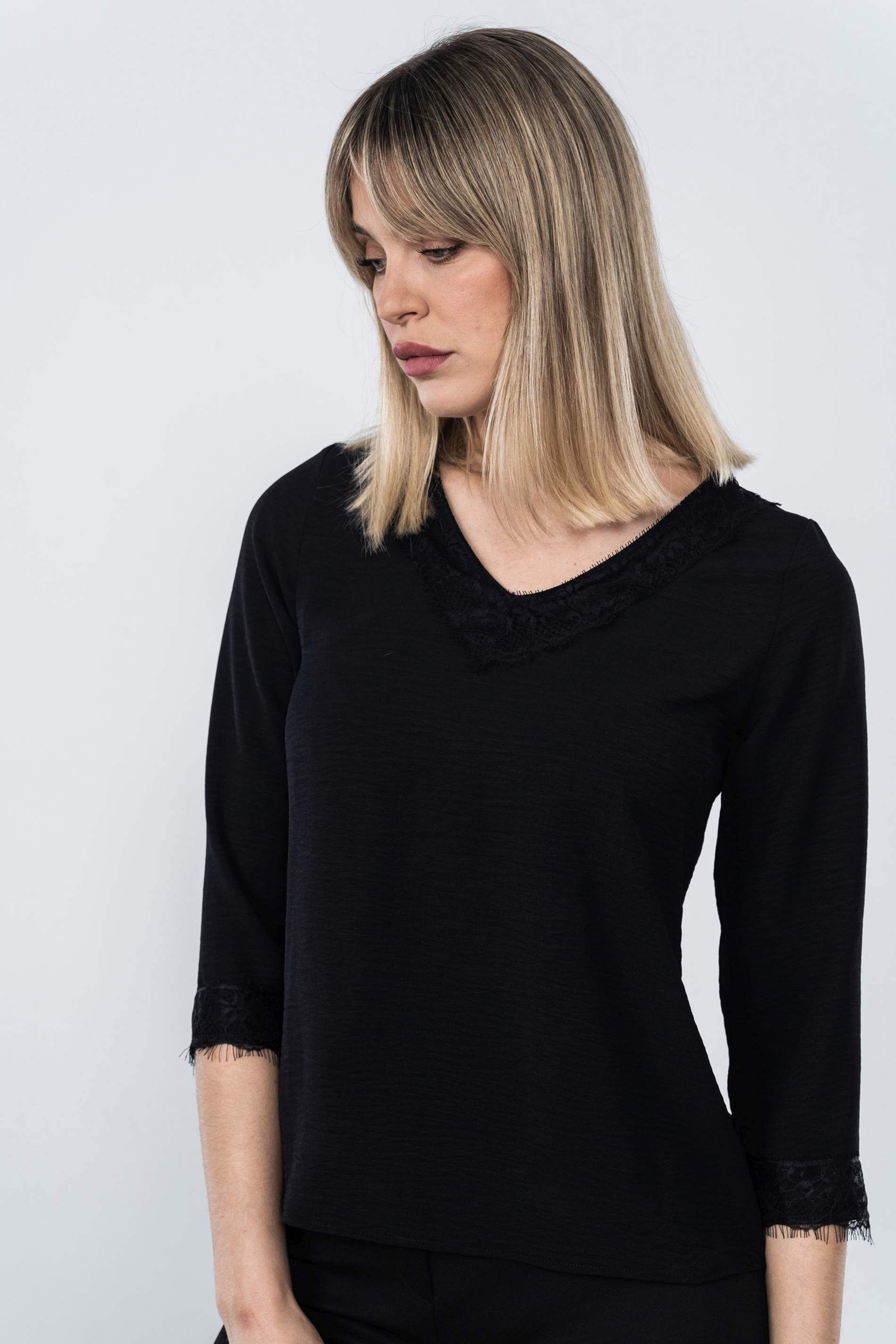 BLUSA COMBINADA ENCAJE MANGA FRANCESA NEGRO