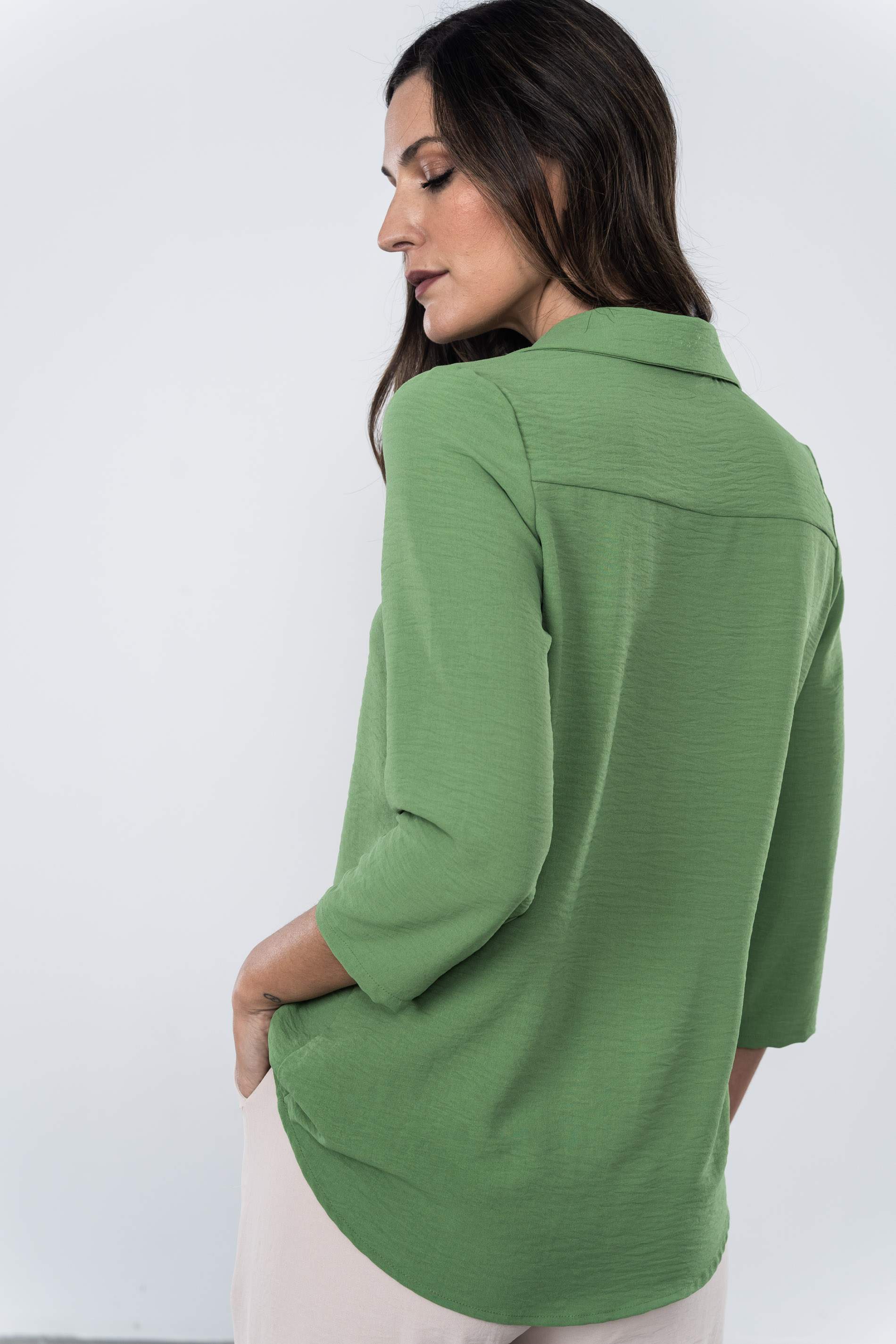 BLUSA BOTONES TABLA VERDE OLIVA