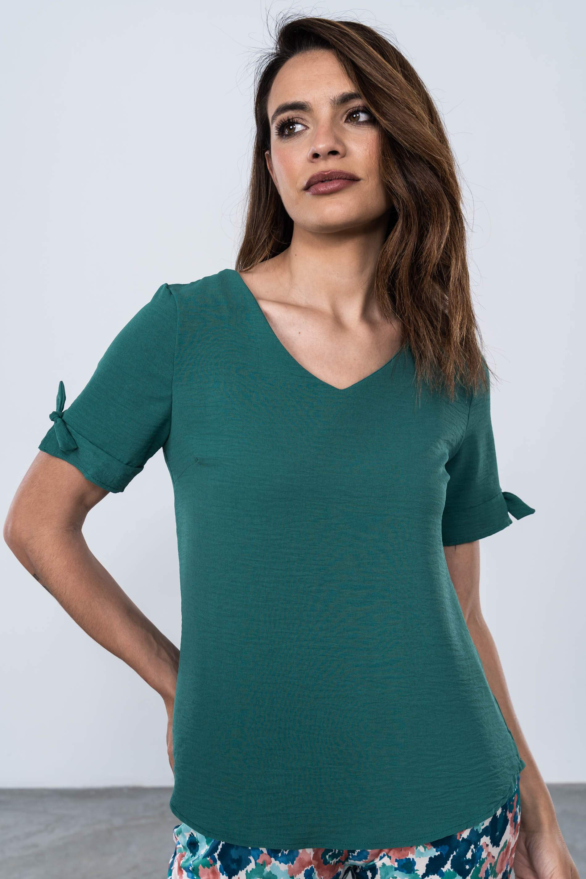 BLUSA DETALLE LAZO MANGA CORTA VERDE