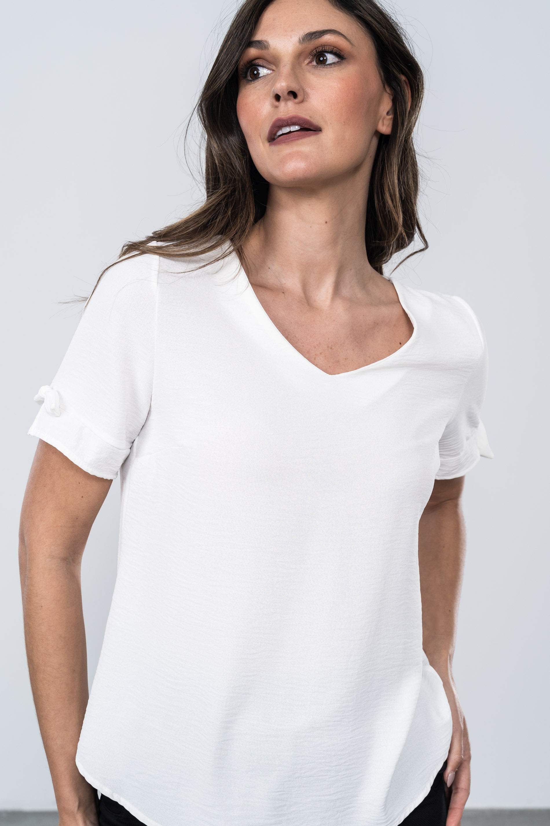 BLUSA DETALLE LAZO MANGA CORTA BLANCO