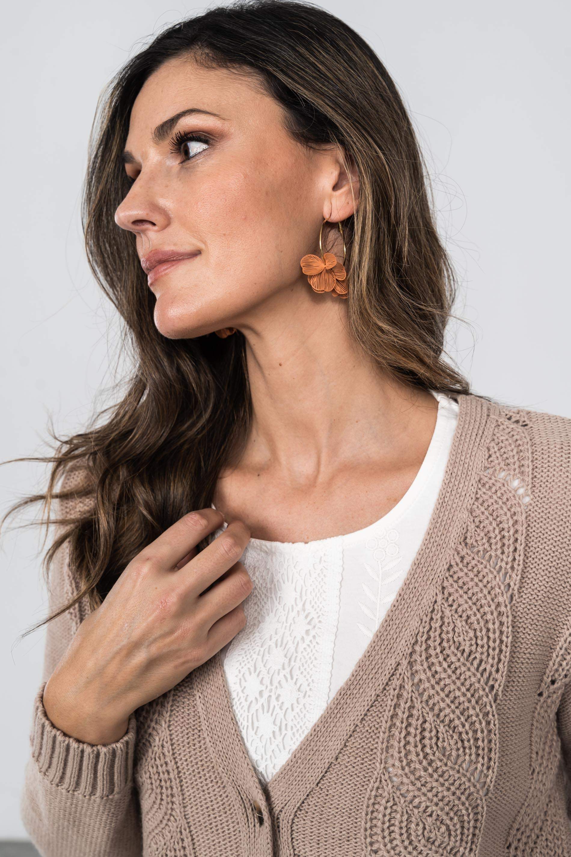 CAMISETA PUNTILLA Y BORDADO M/L 