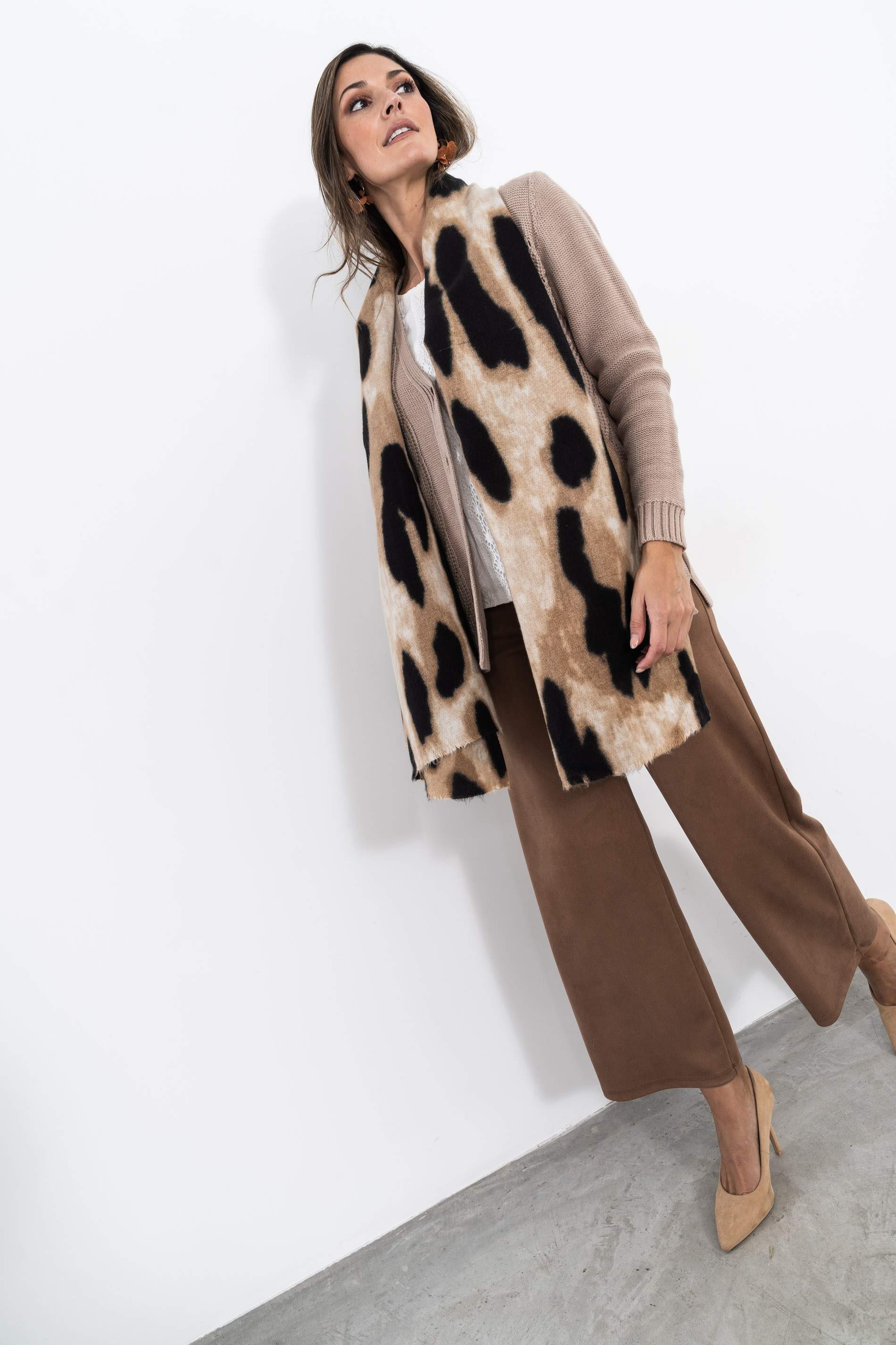 CAMISETA PUNTILLA Y BORDADO M/L 