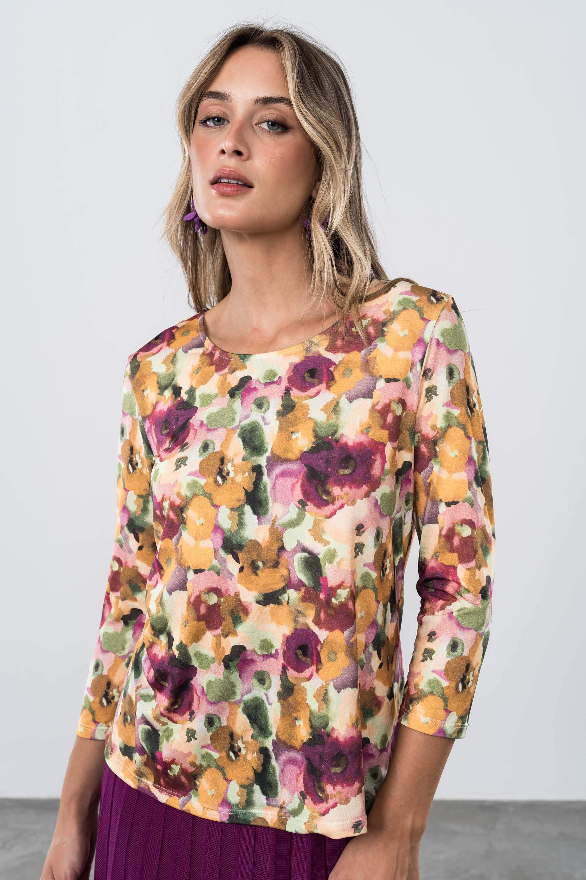 CAMISETA FLOR ACUARELA PÚRPURA