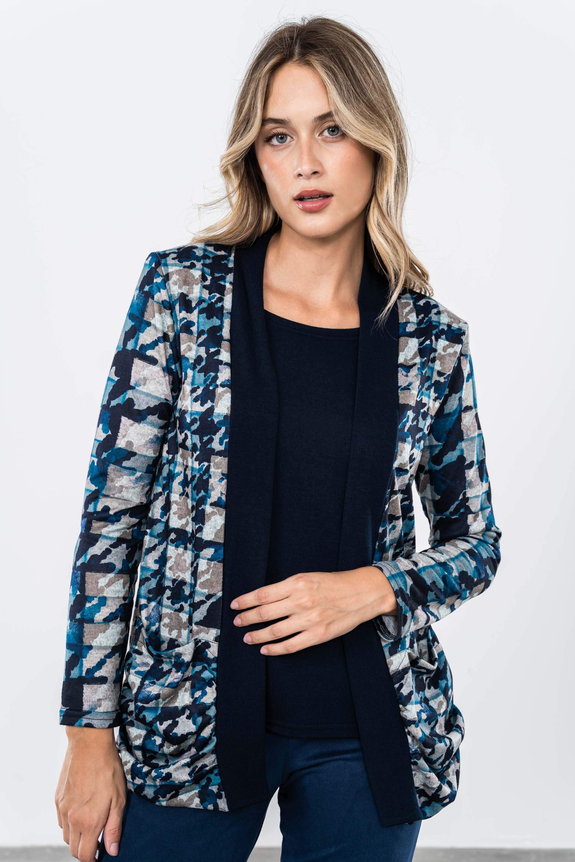 CONJUNTO SIMULADO BOLSILLOS MARINO