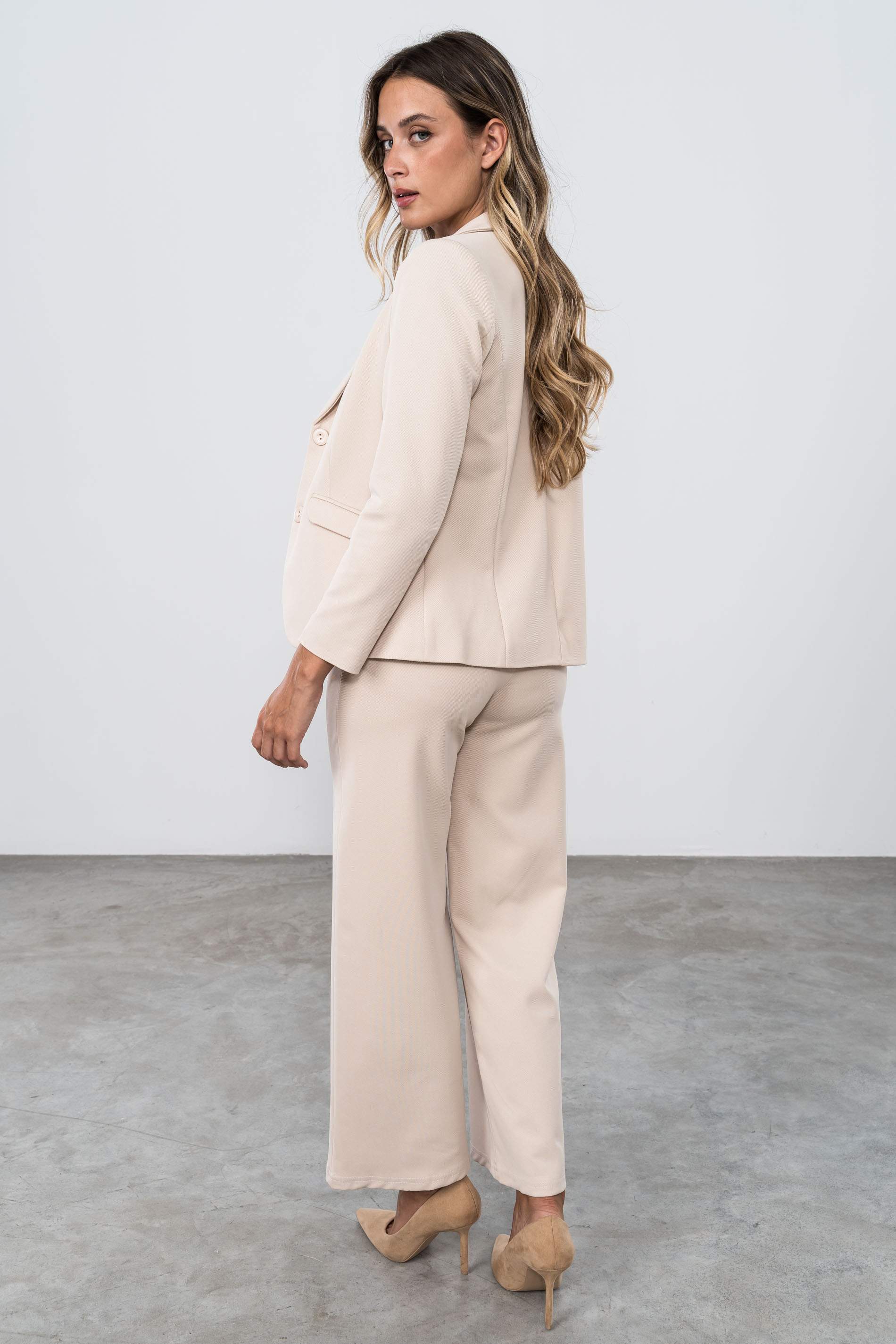 PANTALÓN ANCHO BOTONES BEIGE
