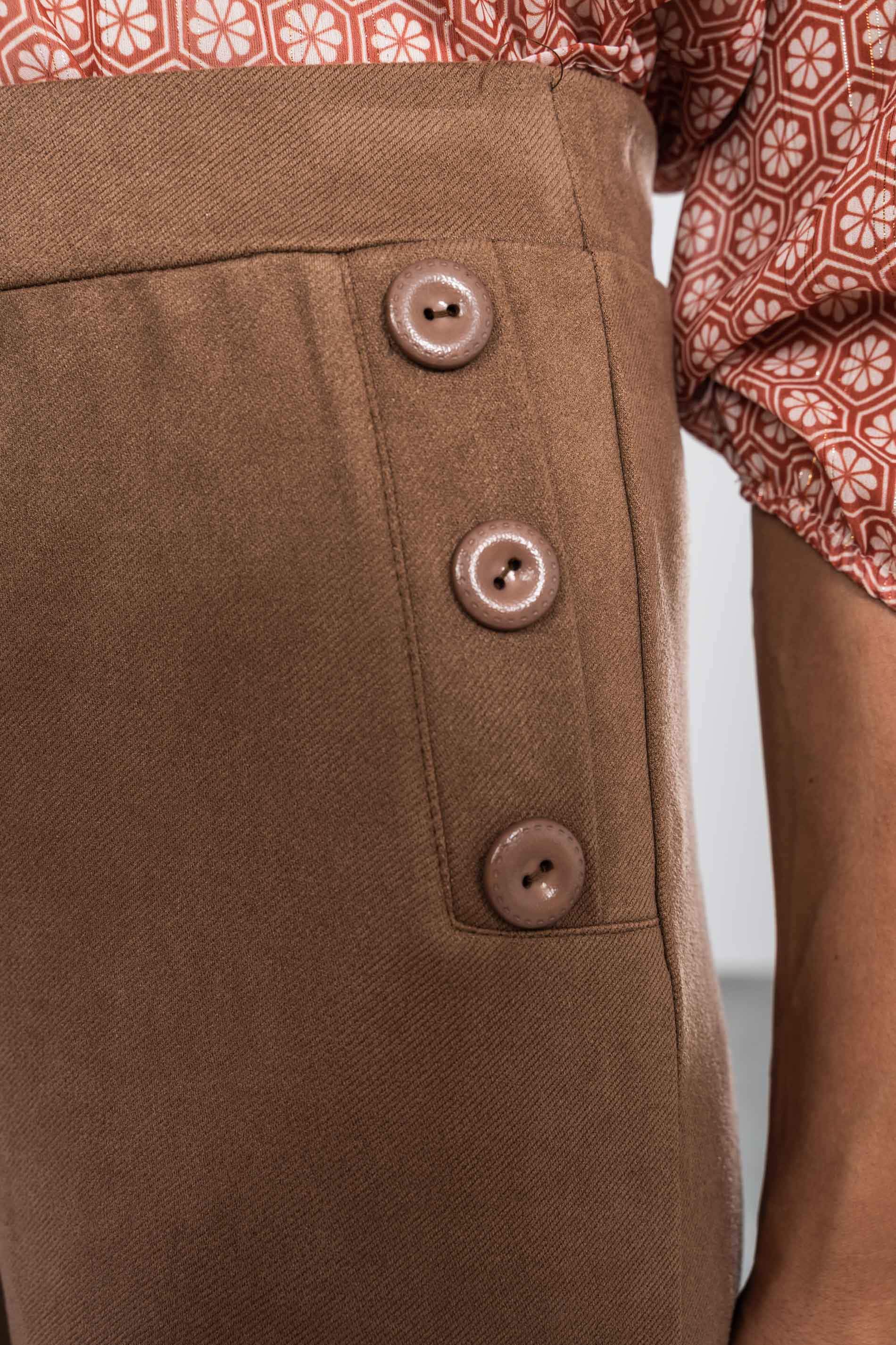 PANTALÓN ANCHO BOTONES TAUPE