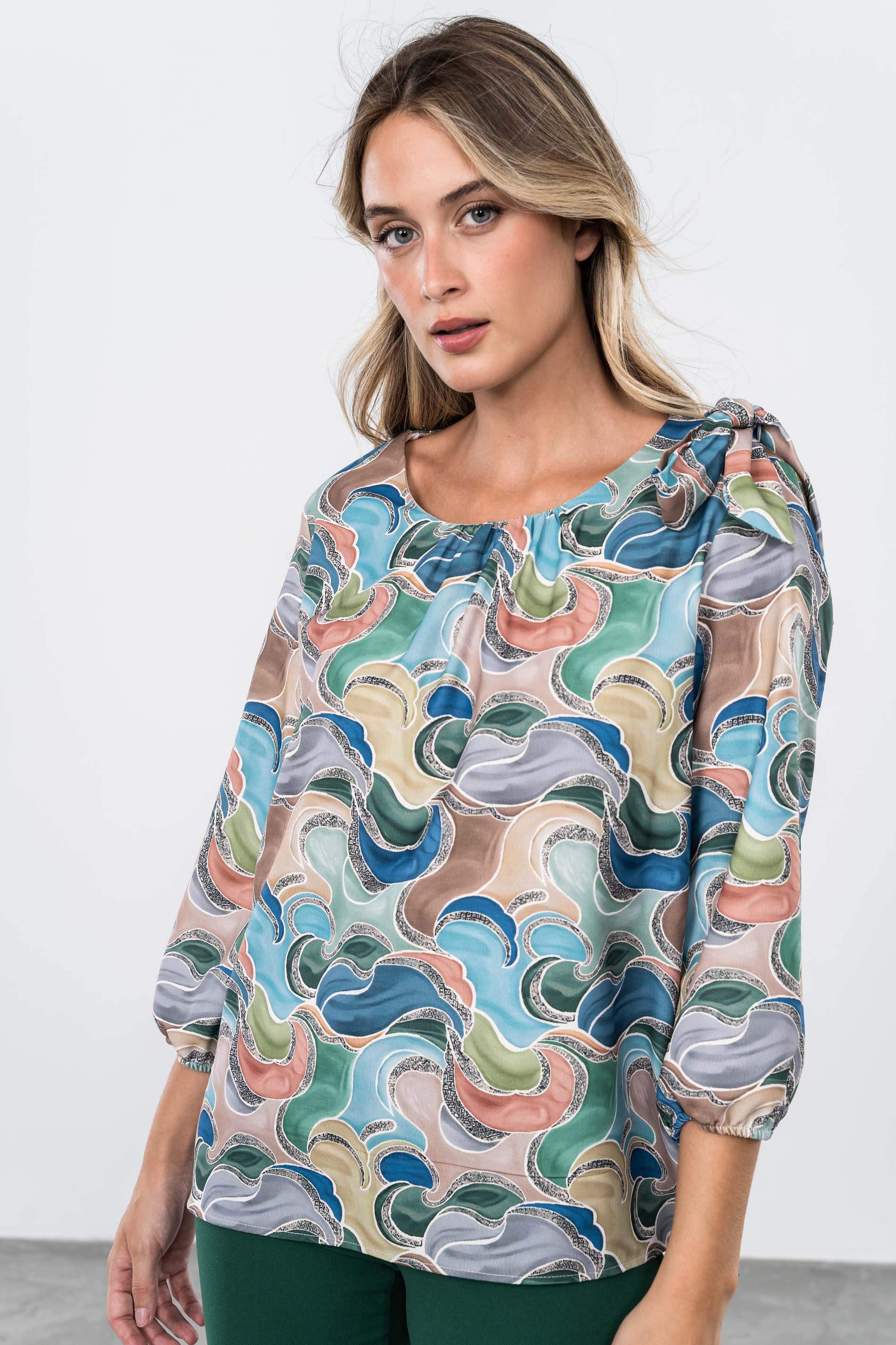 BLUSA ESTAMPADA ABSTRACTO