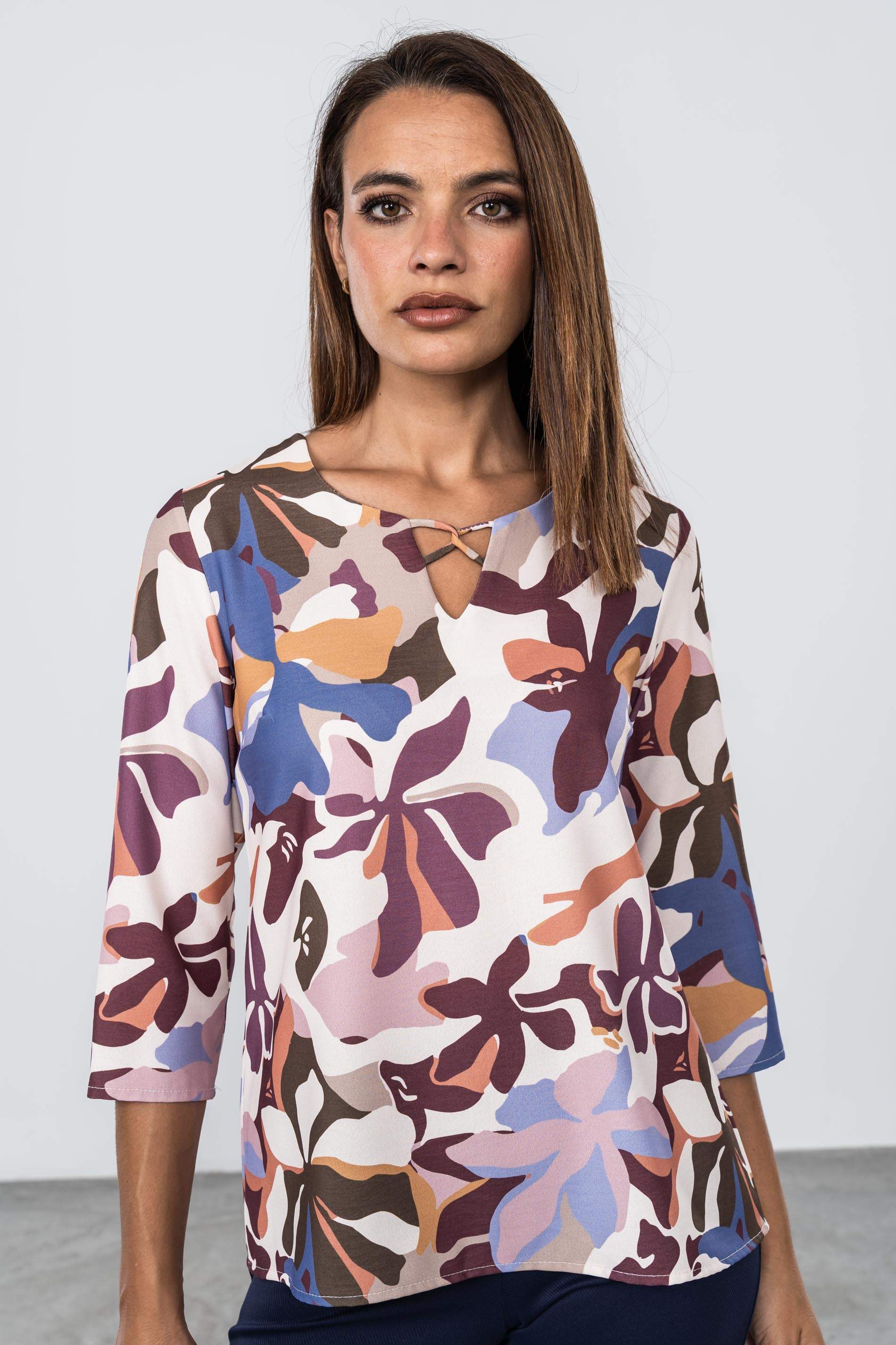 BLUSA ESTAMPADA FLOR MALVA