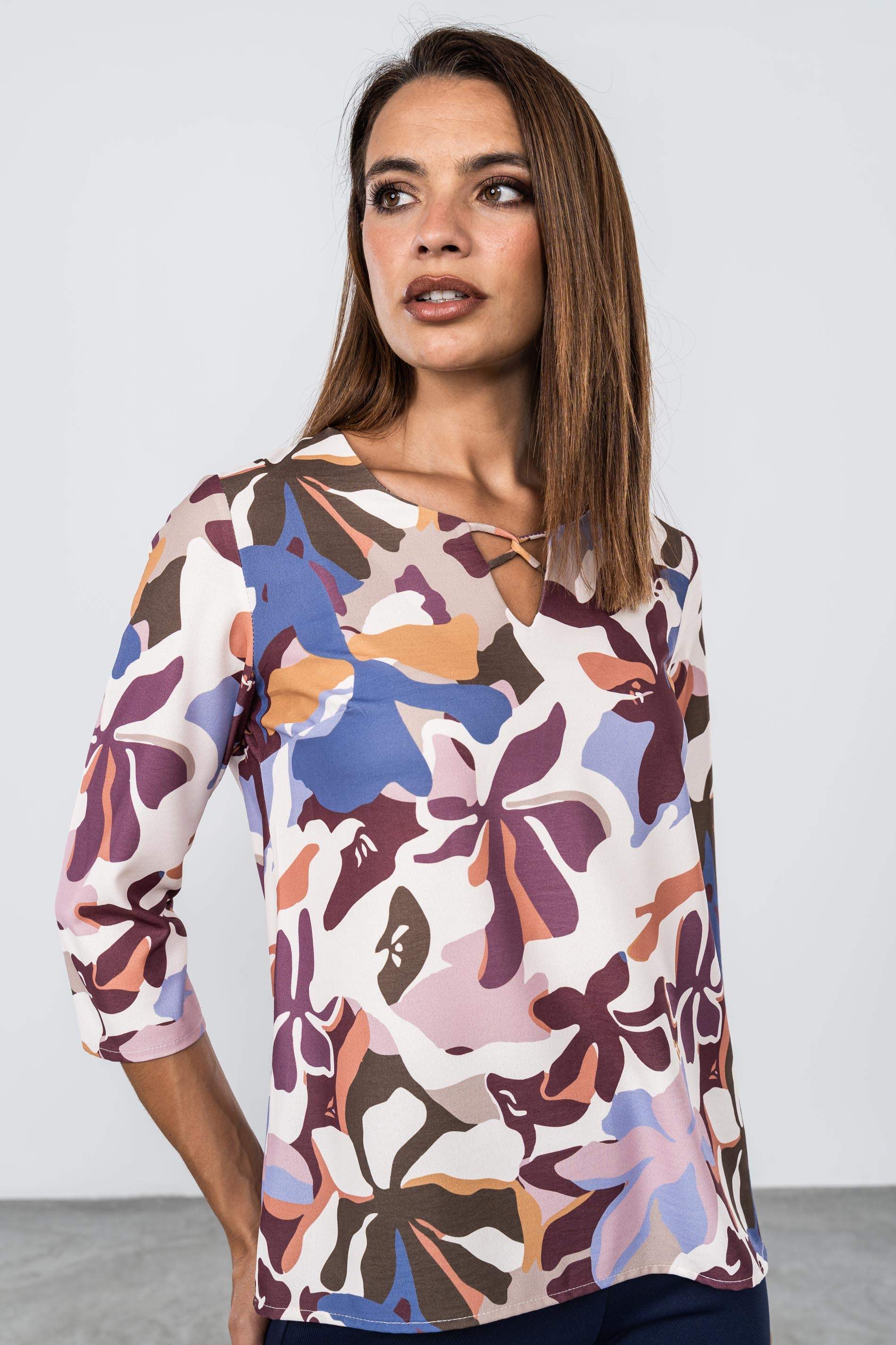 BLUSA ESTAMPADA FLOR MALVA