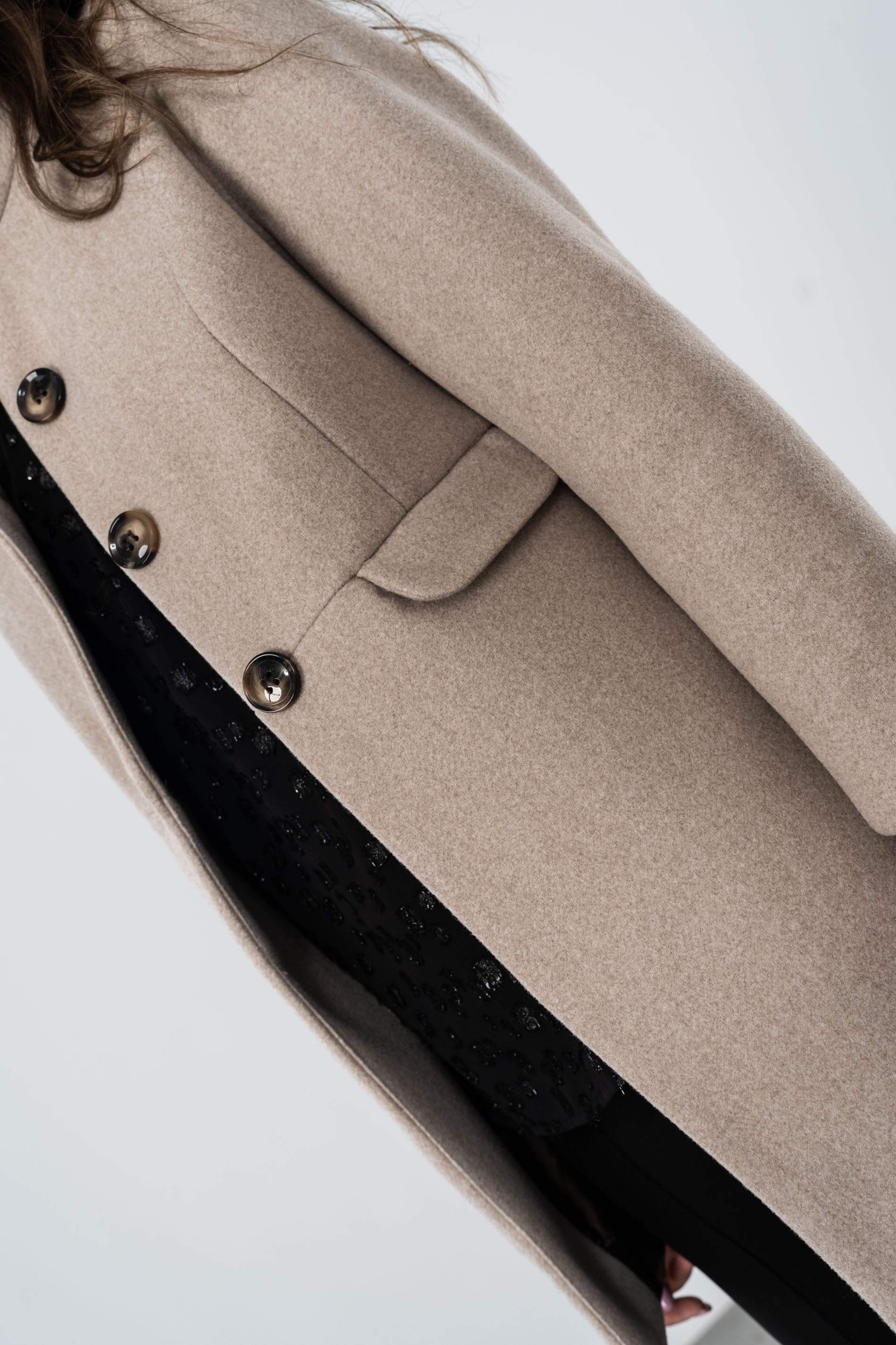CHAQUETÓN TAPETAS