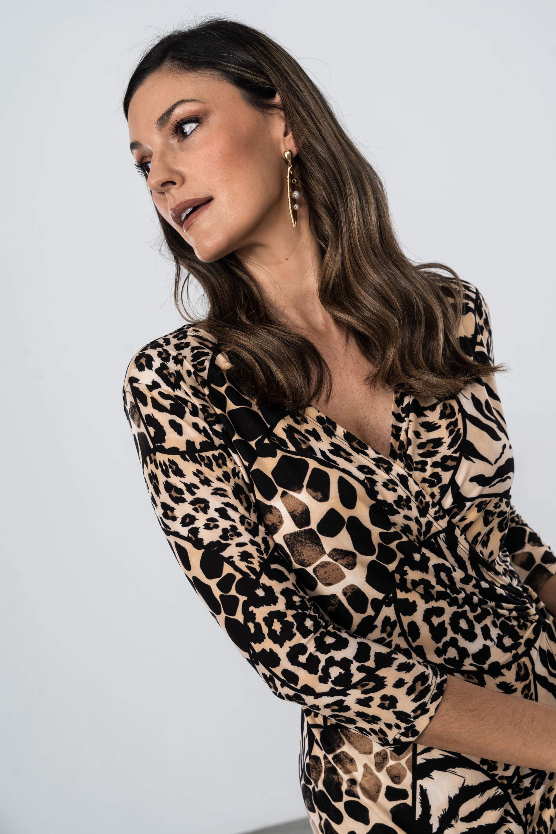 VESTIDO RECOGIDO LATERAL CAMEL