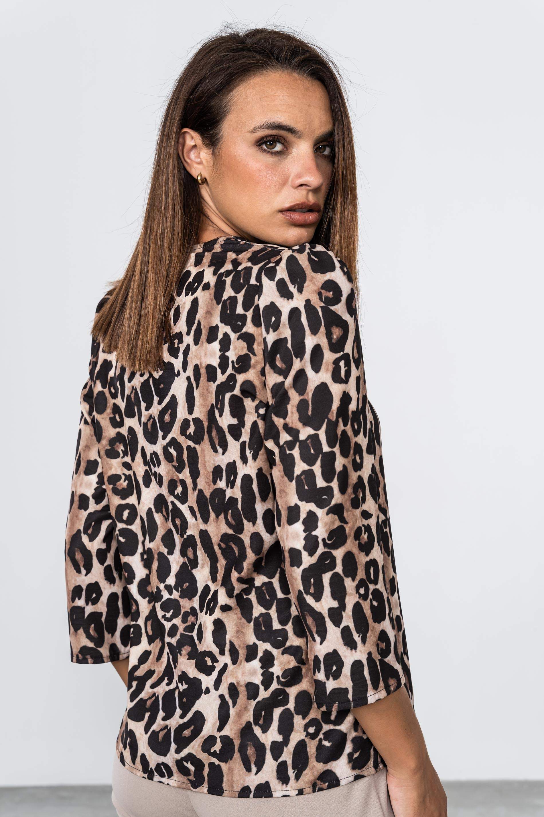 BLUSA RECOGIDO ANIMAL NEGRO