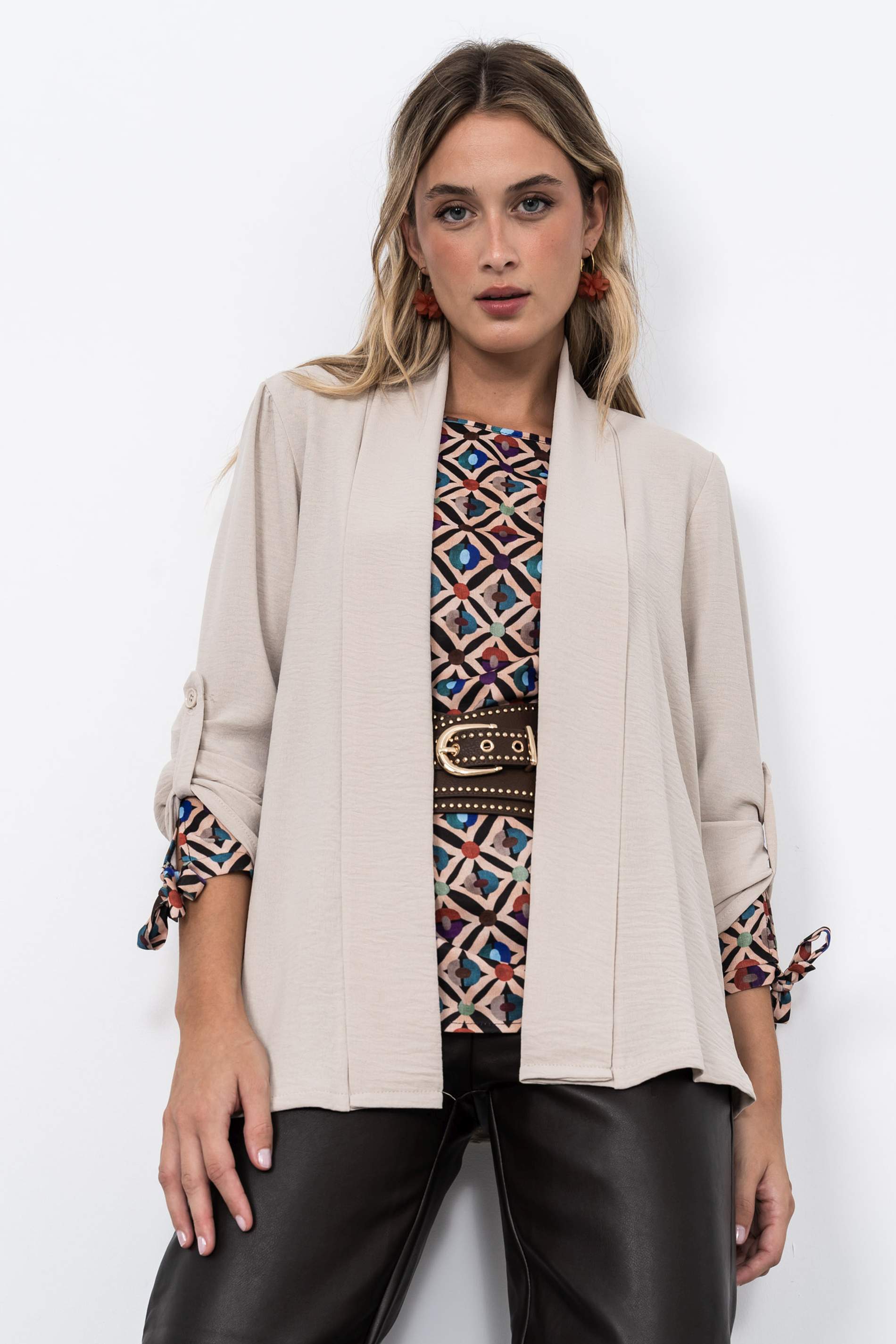 BLUSA ROMBOS LACITOS BEIGE