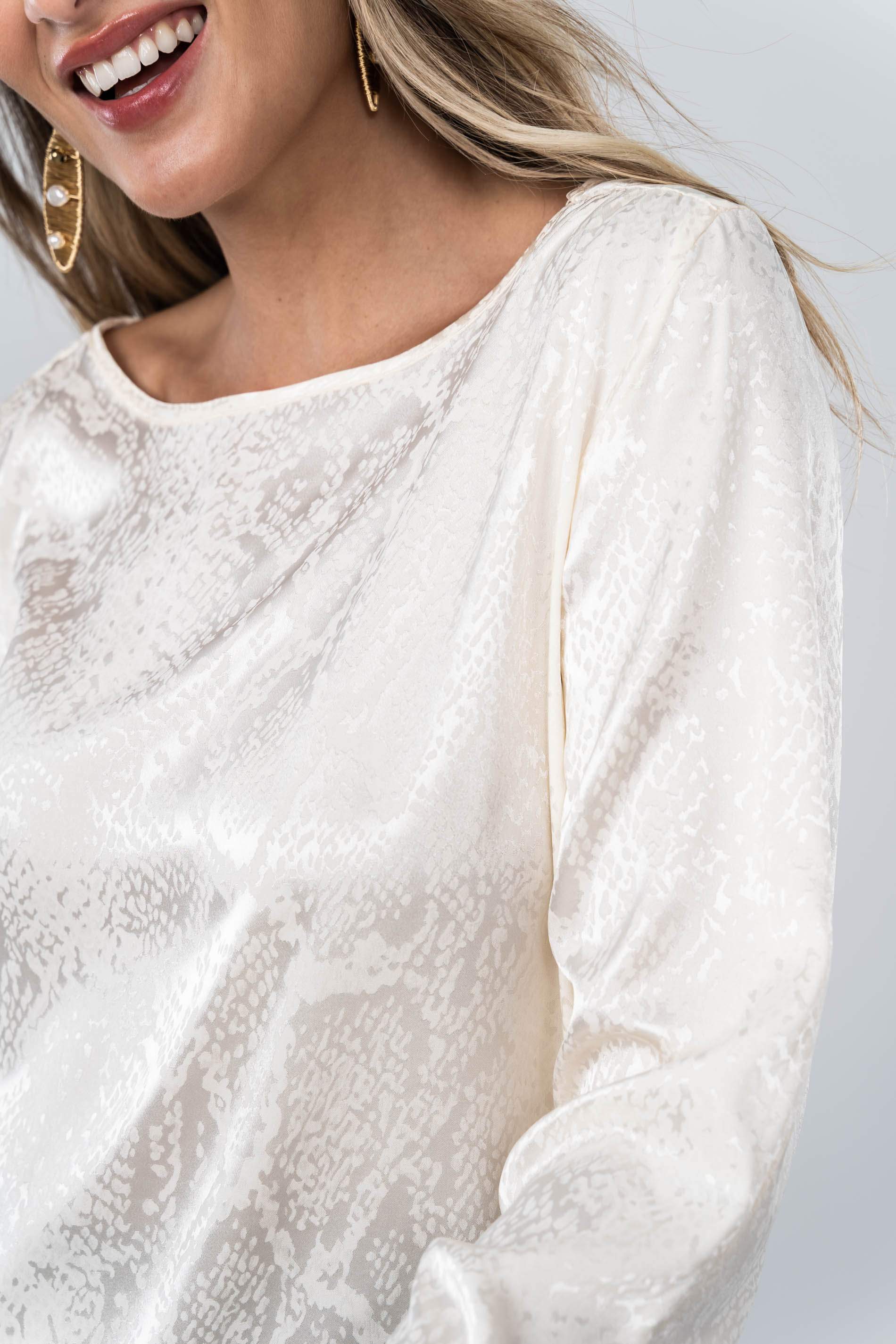 BLUSA SATINADA JACQUARD CRUDO