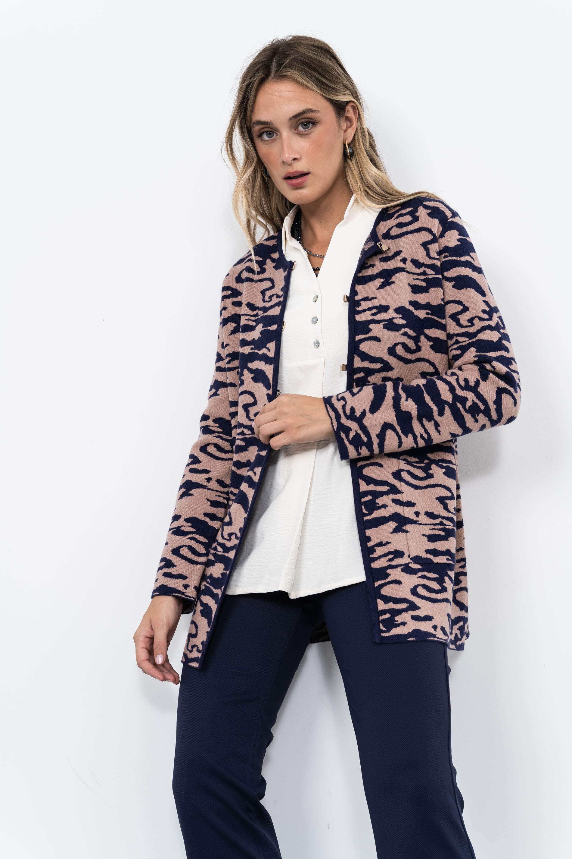 CHAQUETA MANCHAS