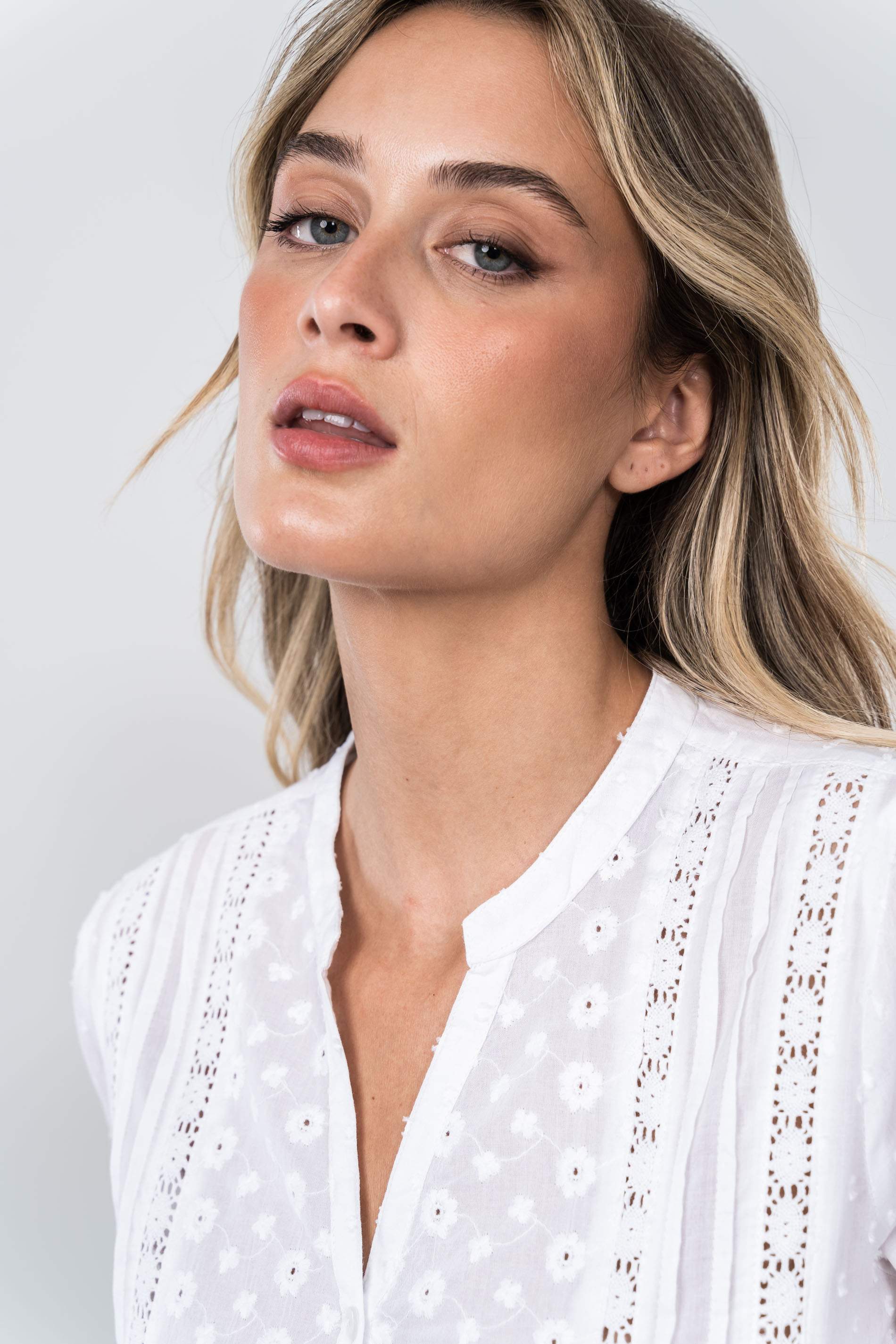BLUSA PLUMETI ENCAJE 