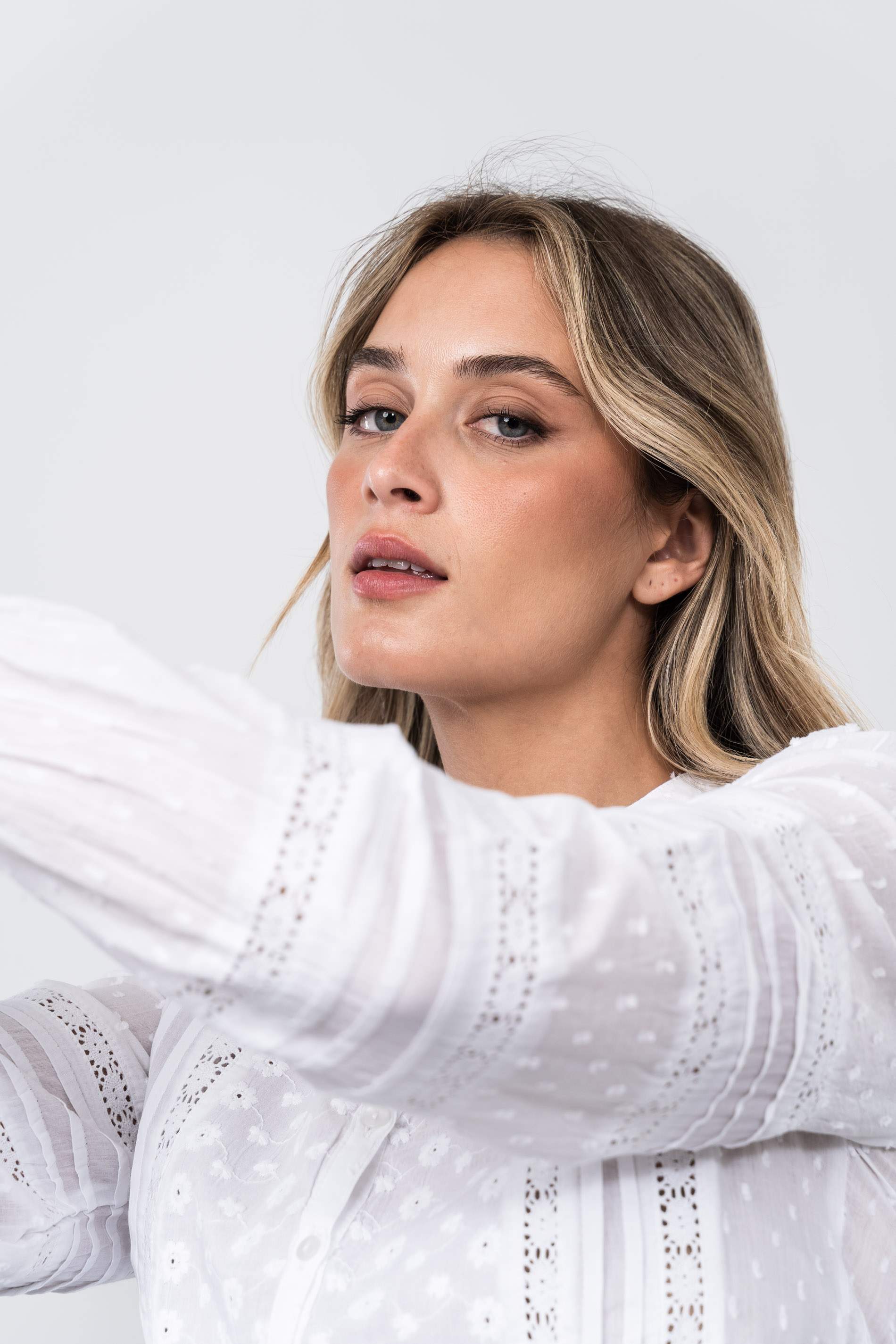 BLUSA PLUMETI ENCAJE 