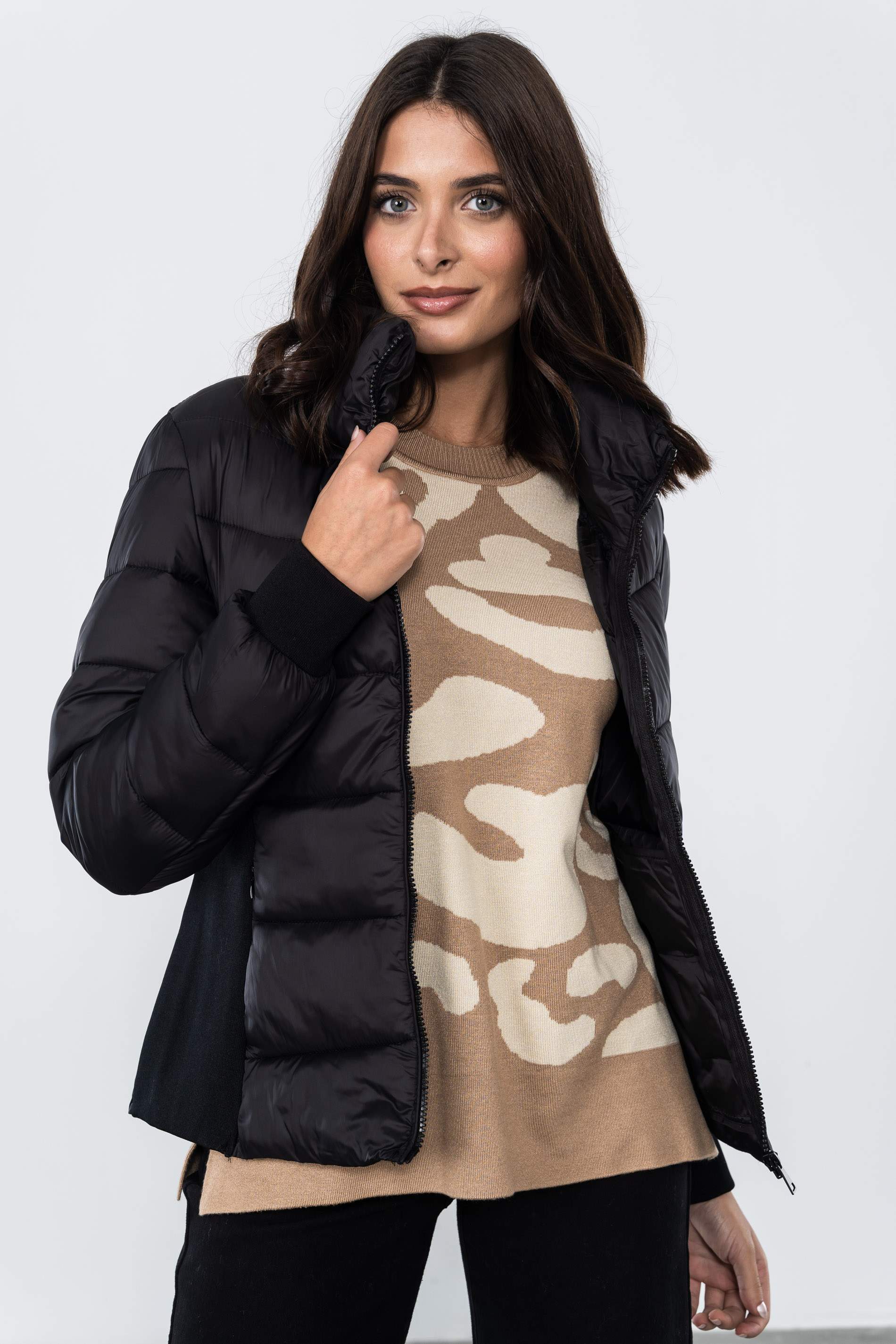PARKA COSTADILLO ELÁSTICO NEGRO