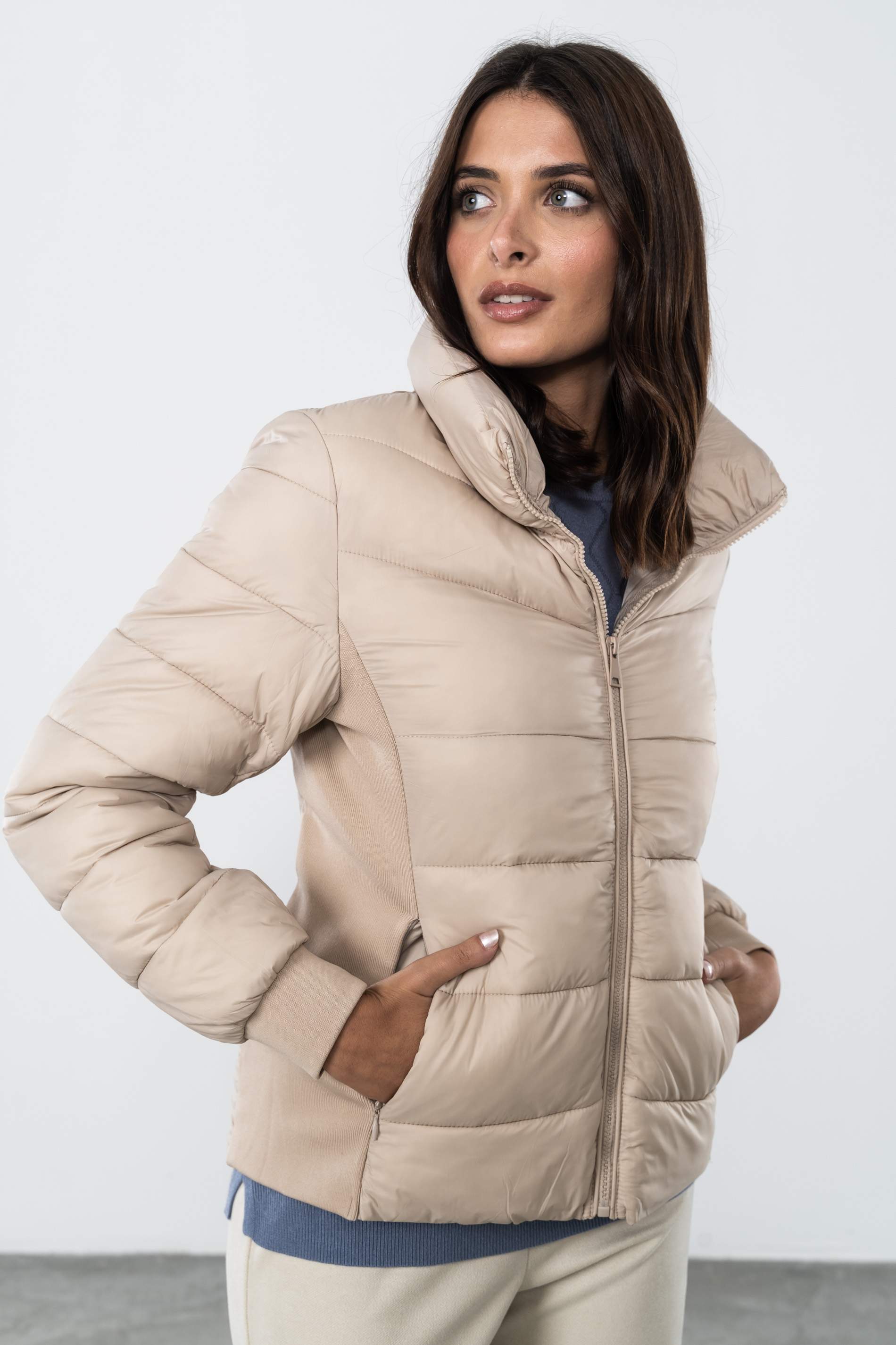PARKA COSTADILLO ELÁSTICO BEIGE