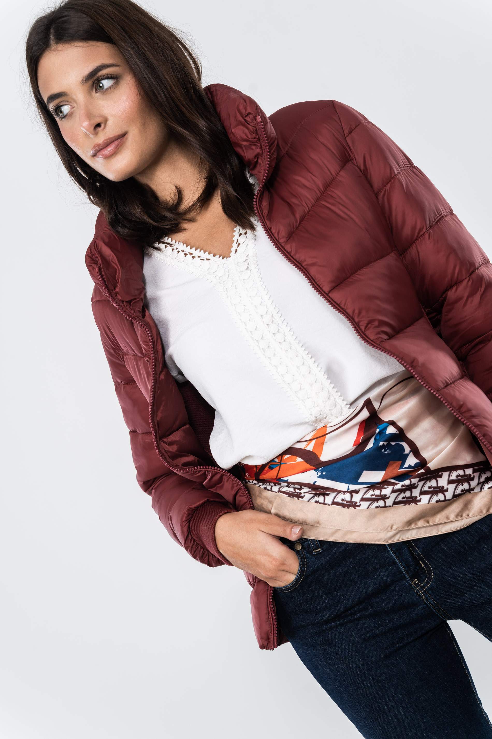 PARKA COSTADILLO ELÁSTICO BURDEOS