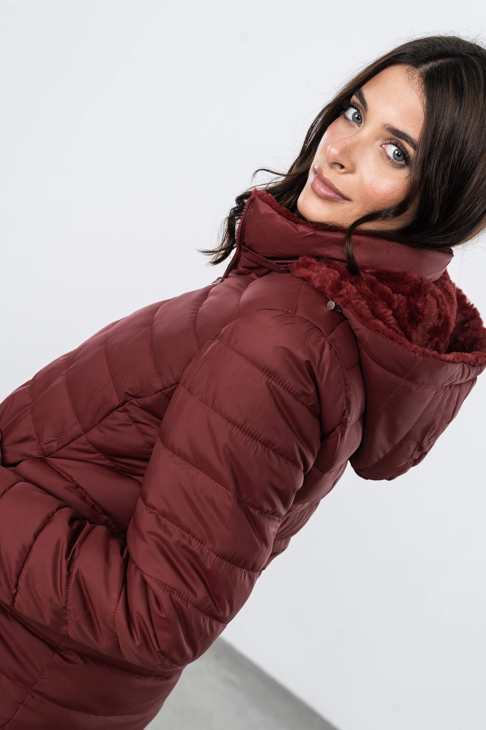 PARKA REVERSIBLE PELO BURDEOS