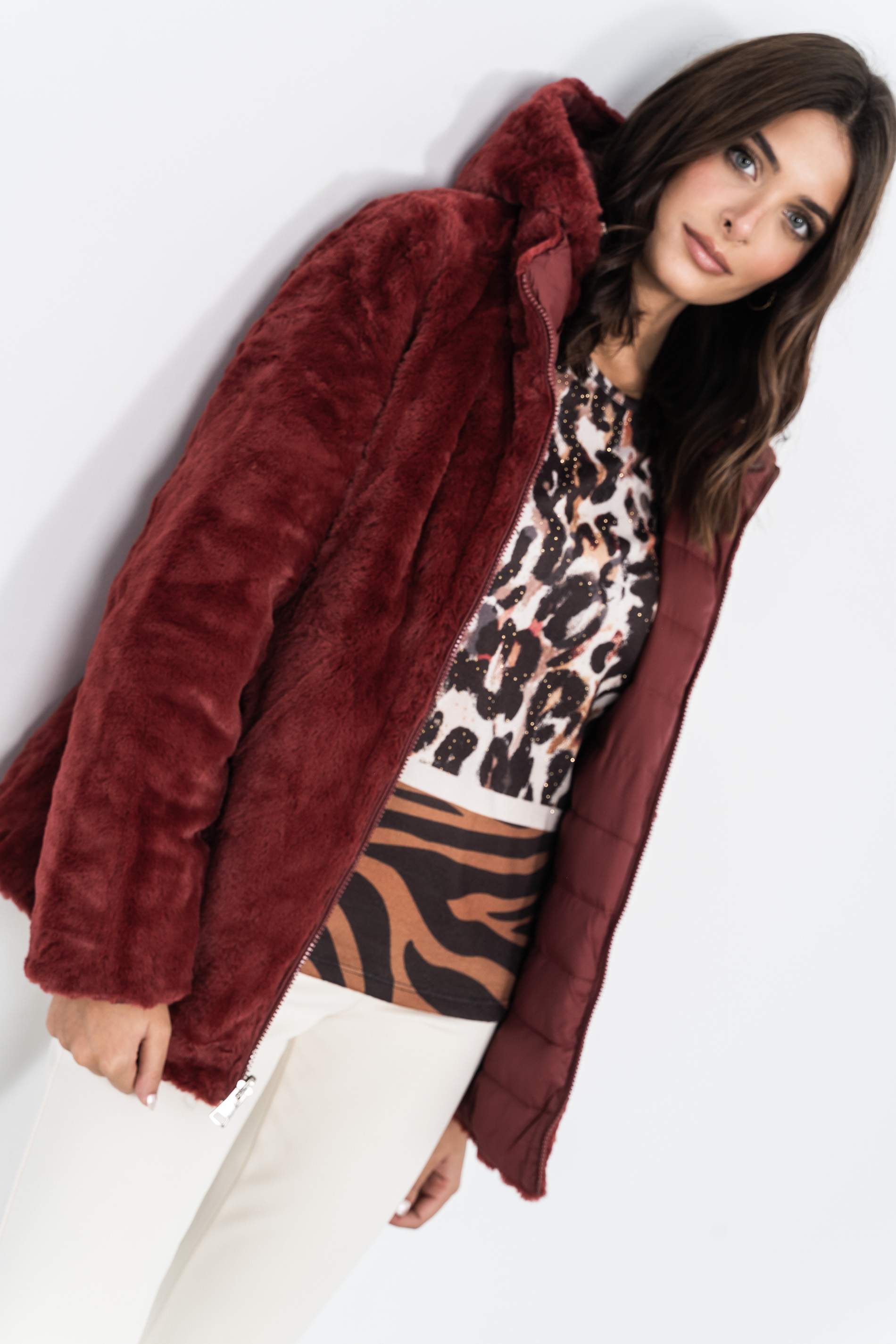 PARKA REVERSIBLE PELO BURDEOS