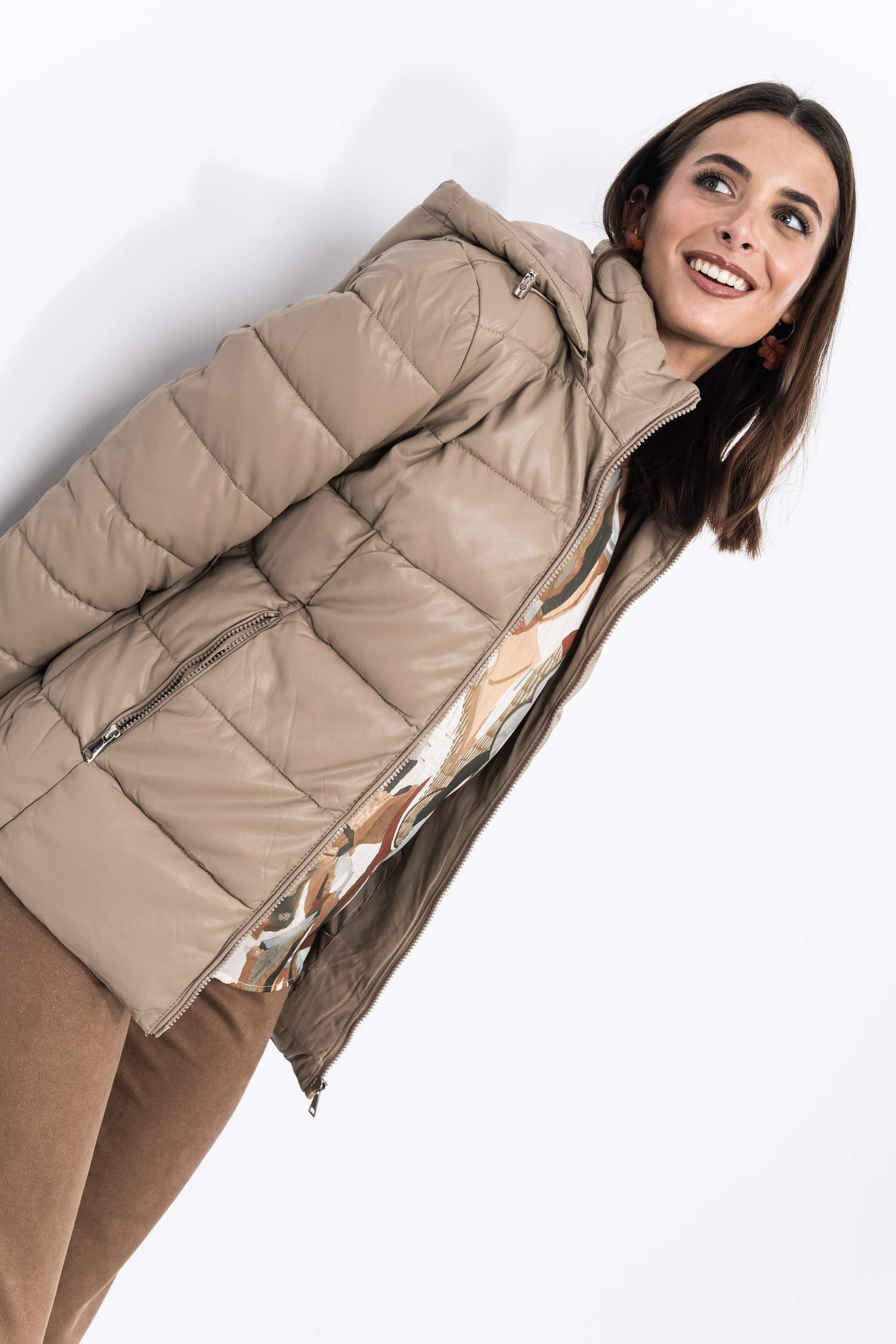 PARKA ACOLCHADA EFECTO PIEL TOSTADO