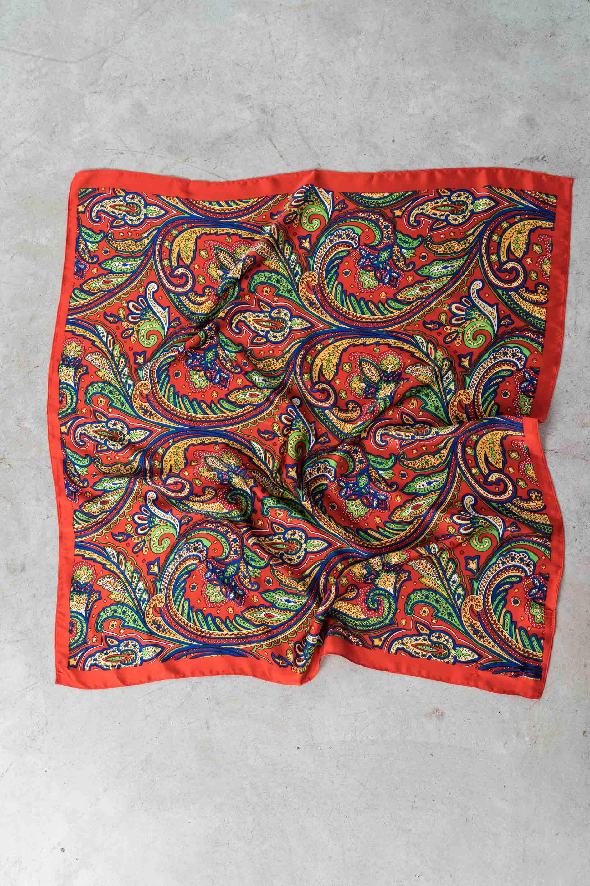 PAÑUELO CACHEMIRE ROJO