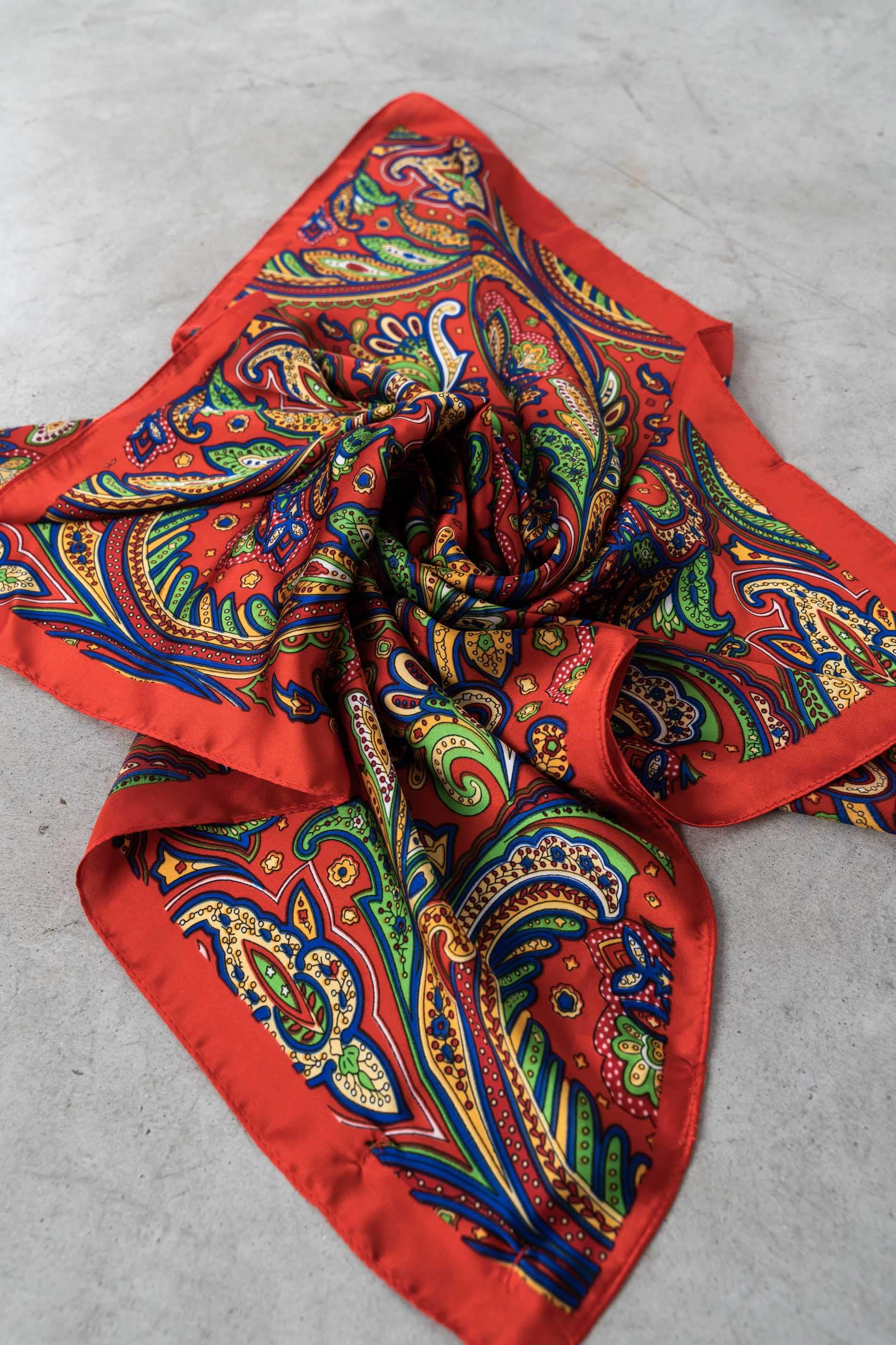 PAÑUELO CACHEMIRE ROJO