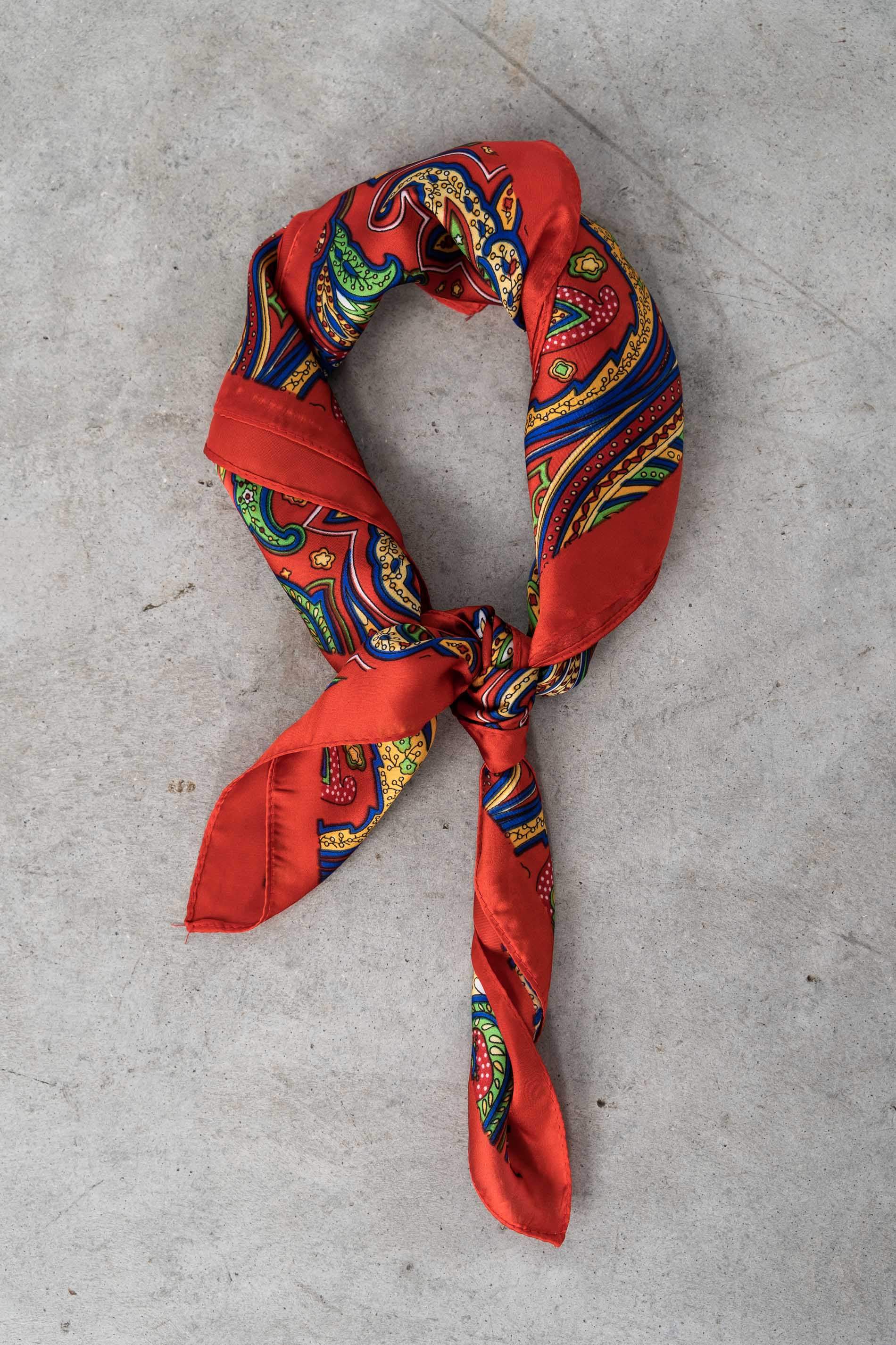 PAÑUELO CACHEMIRE ROJO
