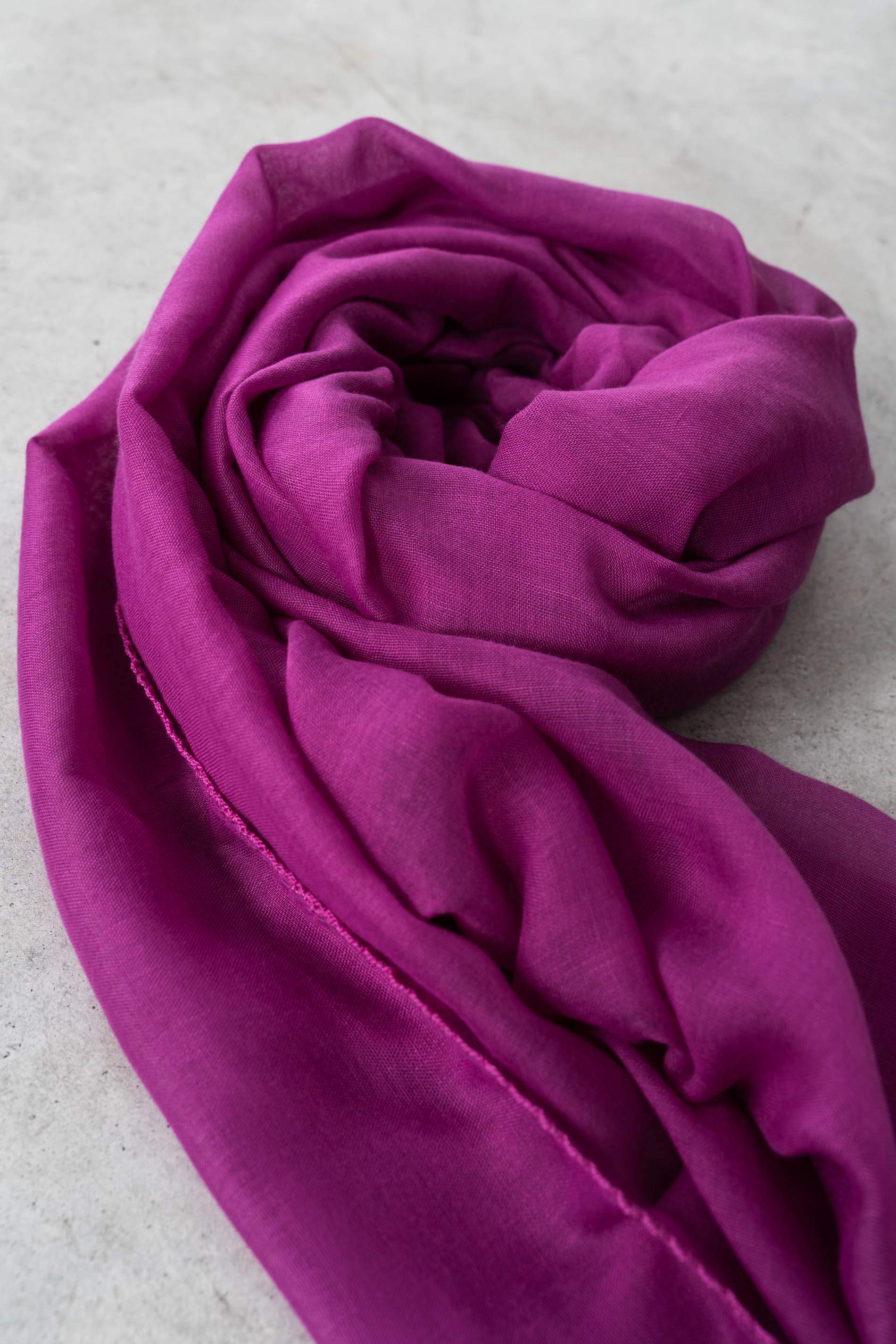FOULARD LISO POMPONES BUGANVILLA