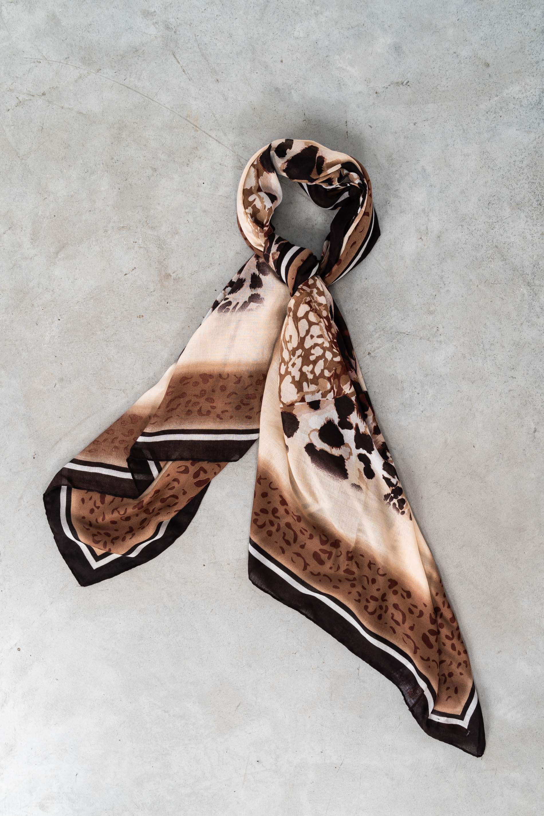 FOULARD MANCHAS CENTRO