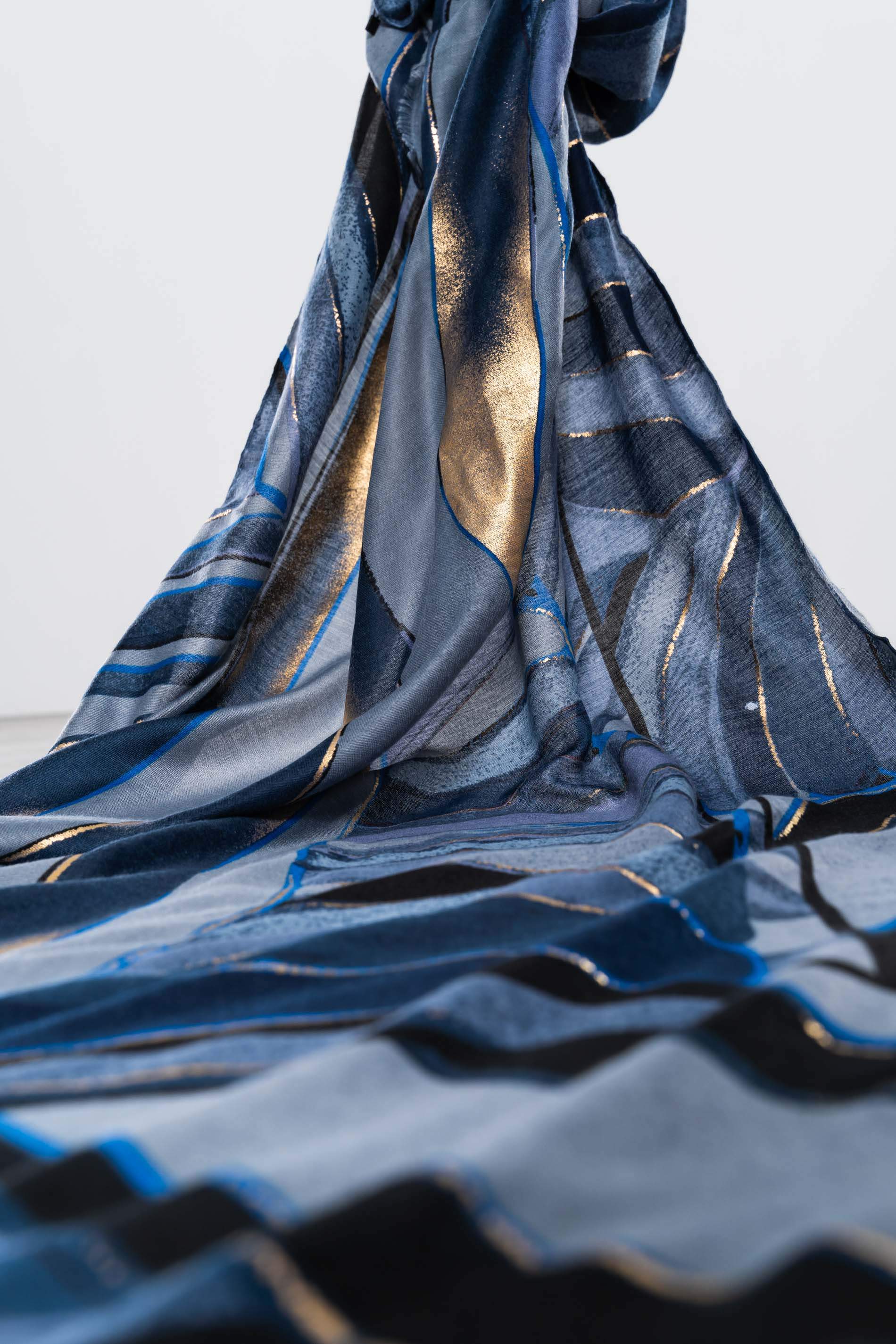 FOULARD TITA TRAZOS ORO
