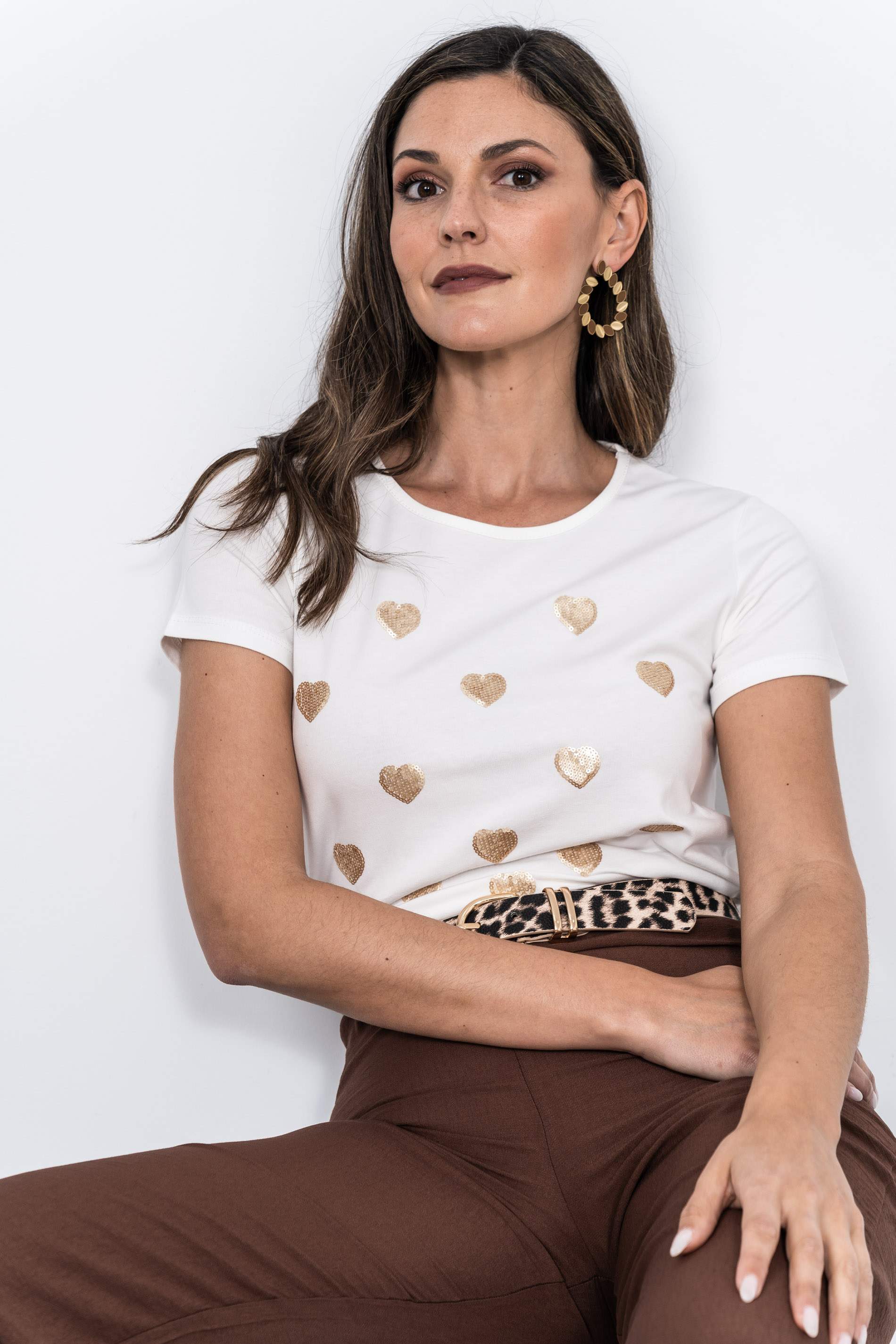 CAMISETA CORAZONES LENTEJUELAS CRUDO