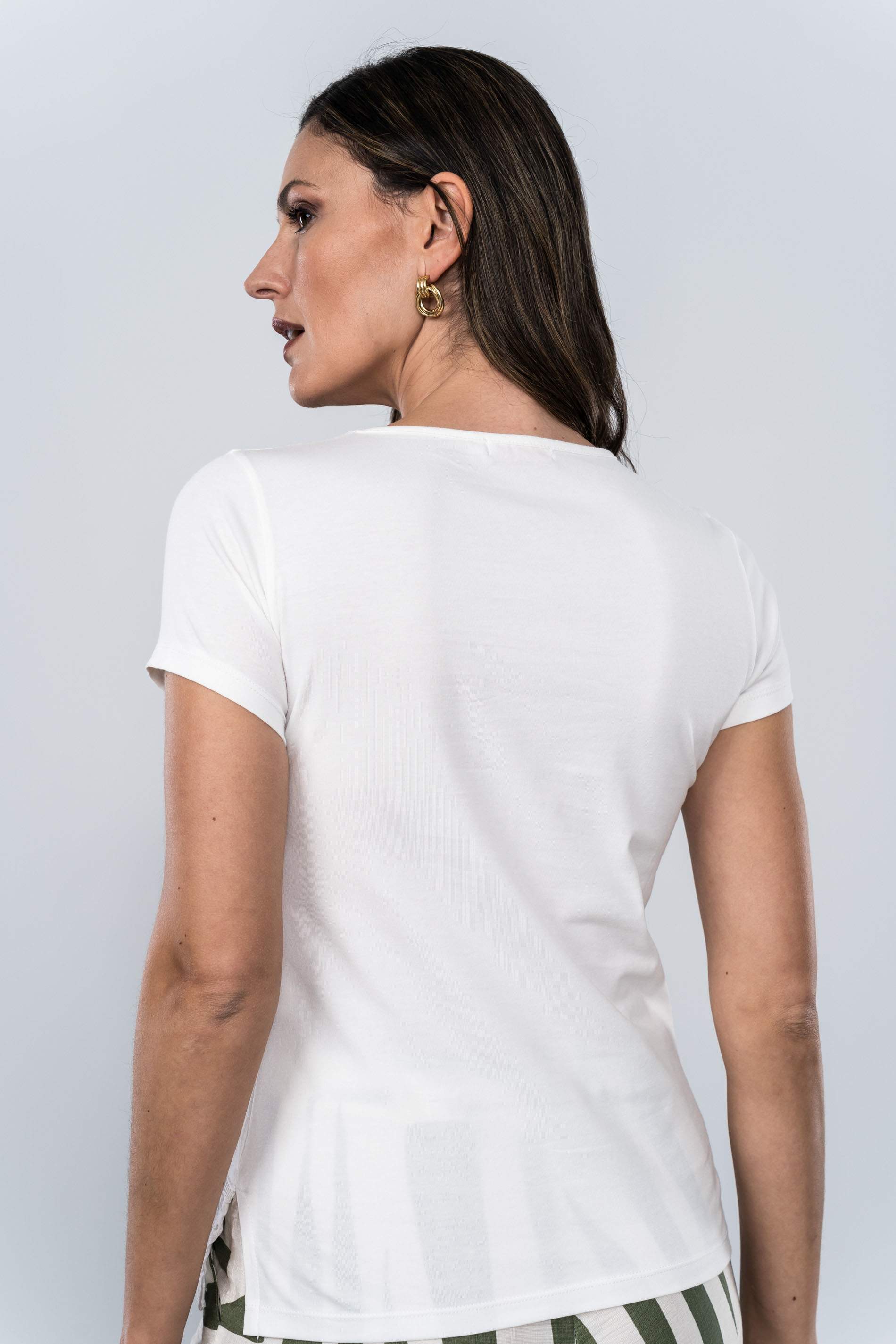 CAMISETA CANESÚ PERFORADOS