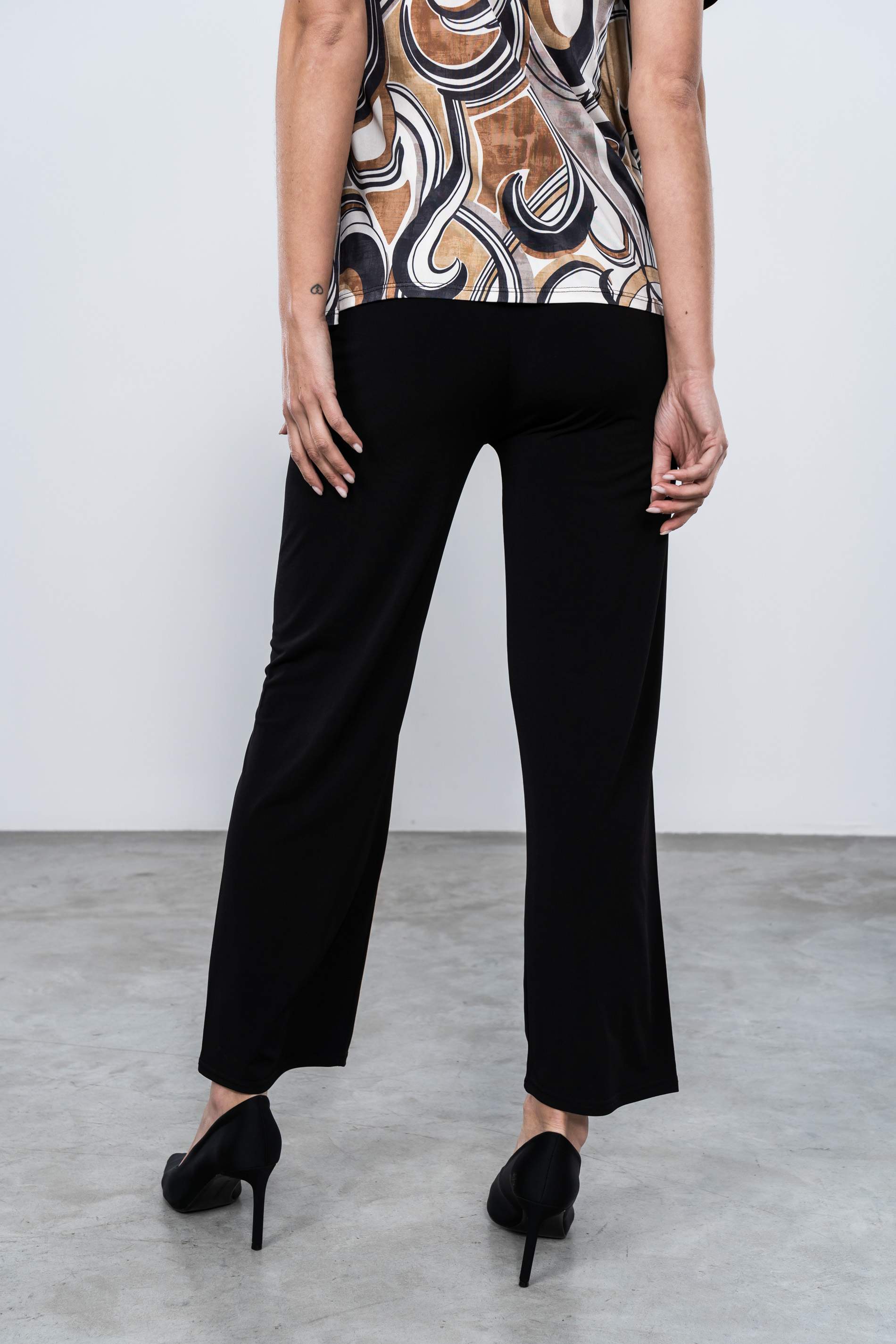 PANTALÓN HOLGADO NEGRO