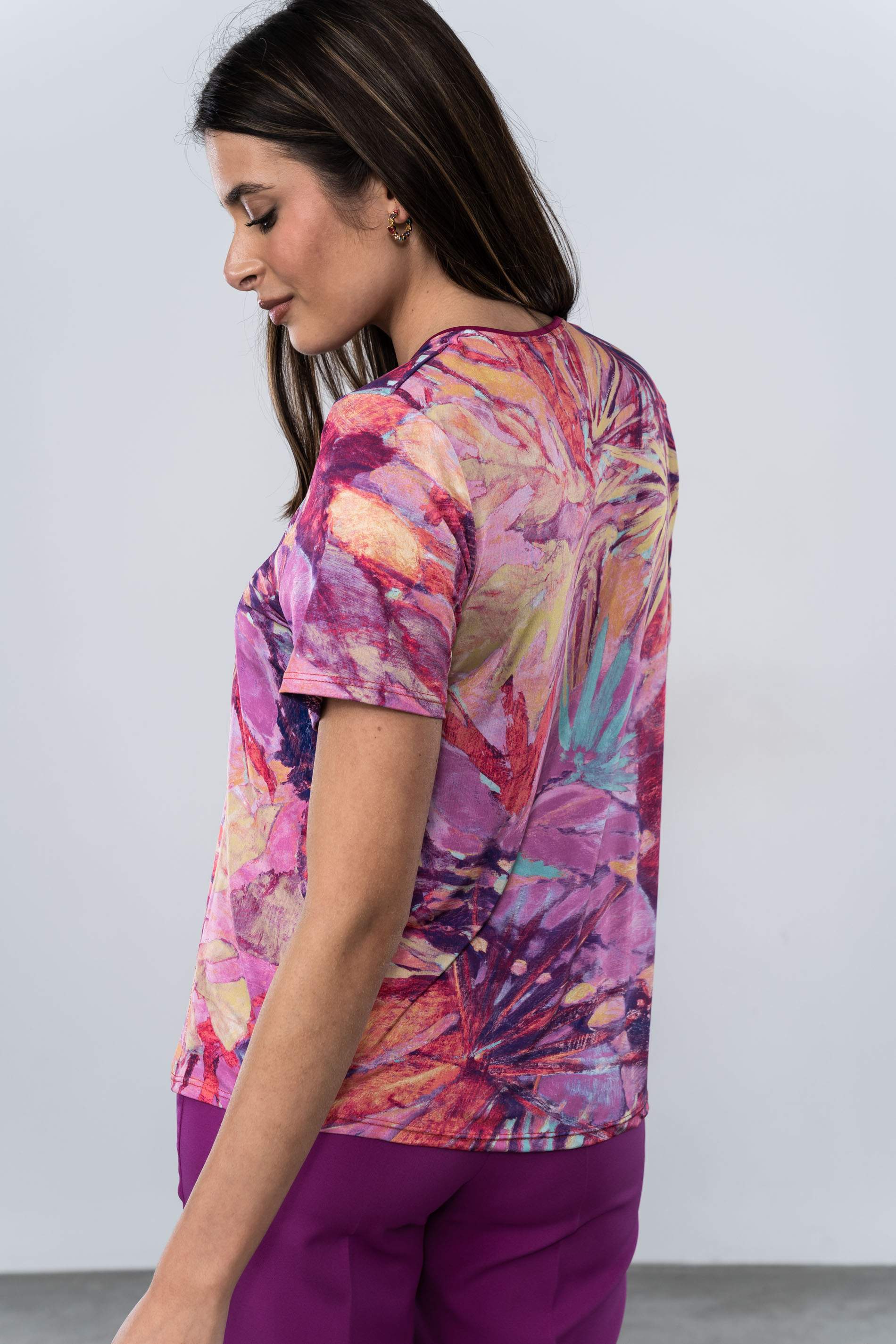 CAMISETA ESTAMPADA PLUMAS