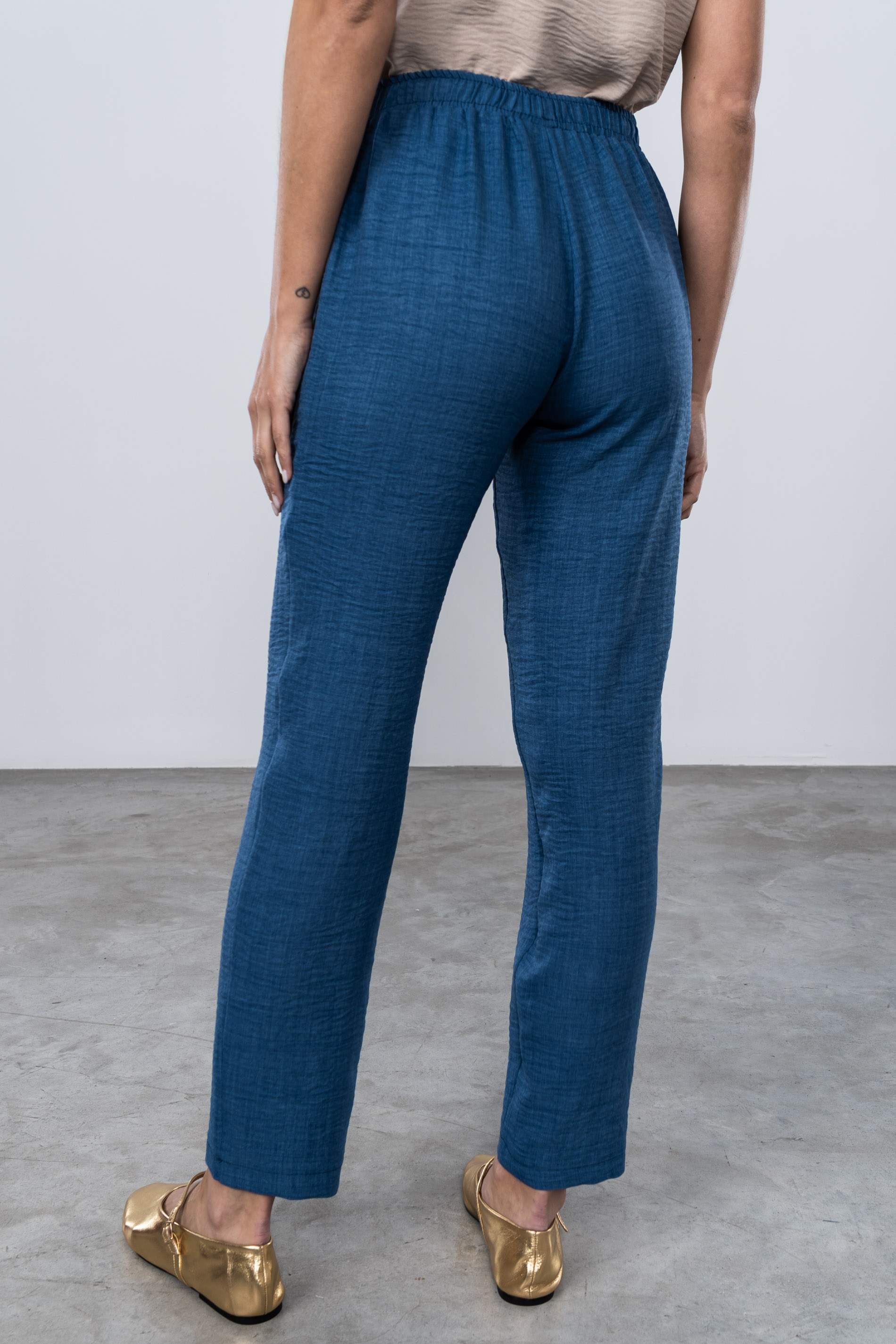 PANTALÓN HOLGADO GOMA AZUL