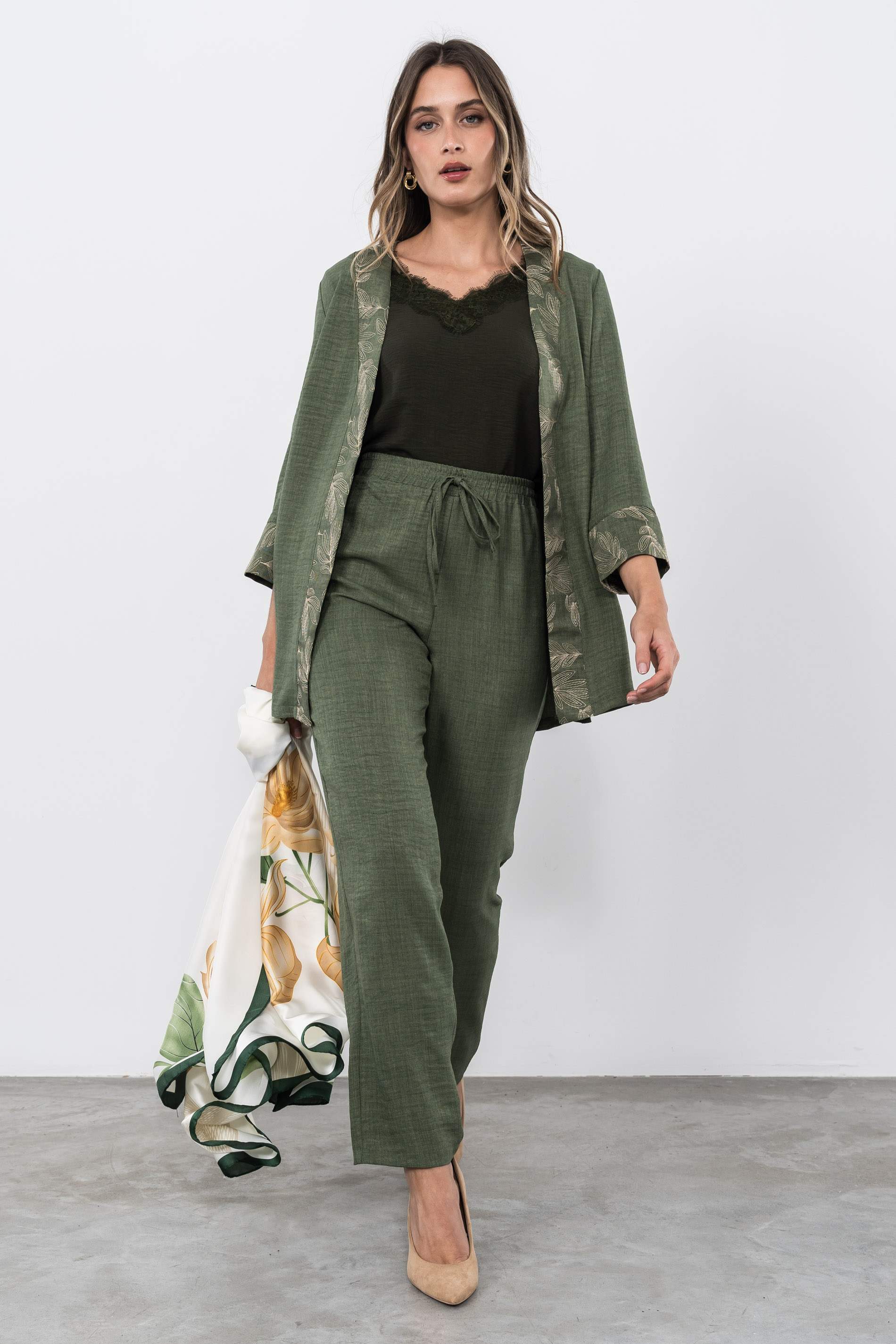 PANTALÓN HOLGADO GOMA KAKI
