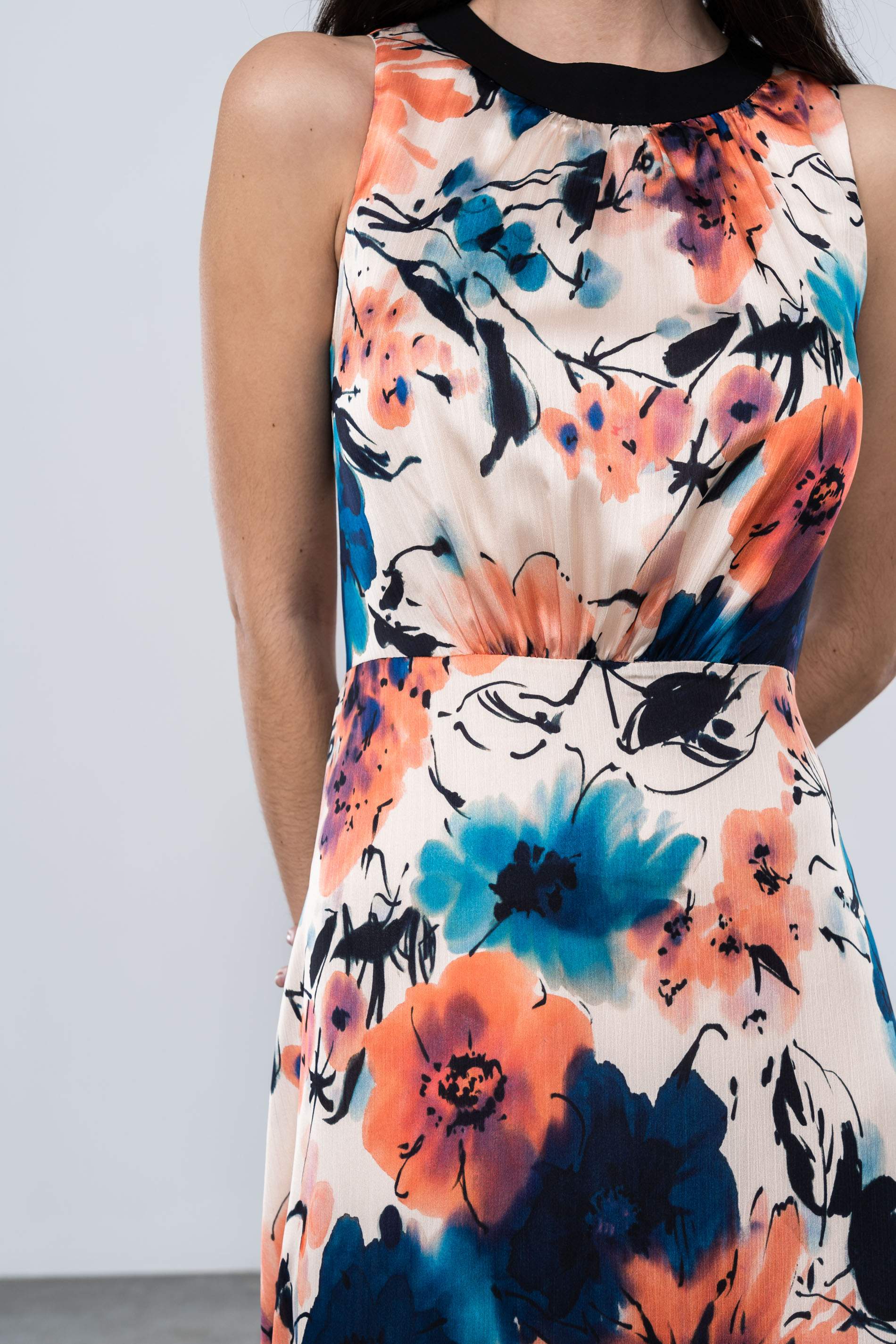 VESTIDO MIDI FLORAL