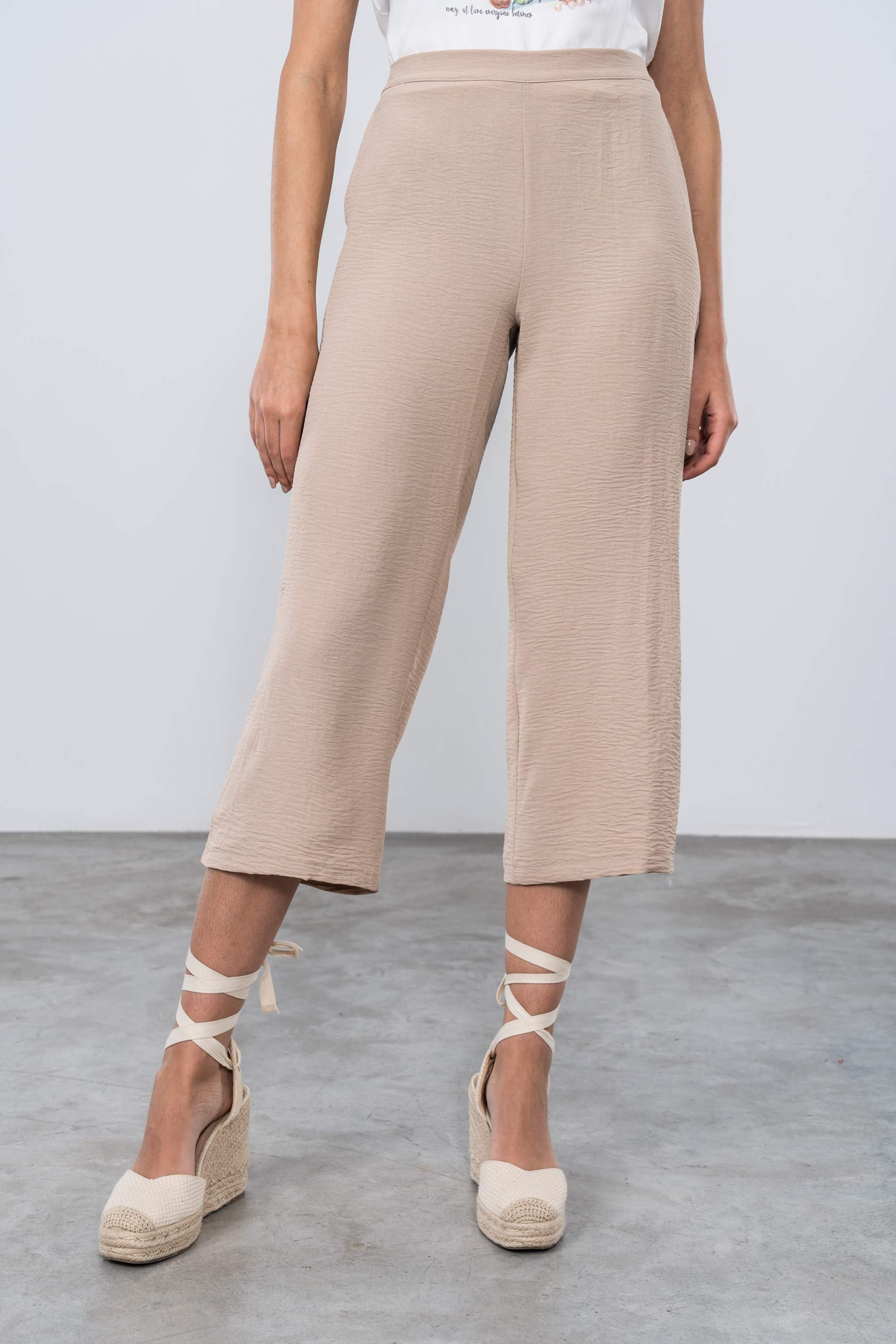 PANTALÓN CROP ARENA